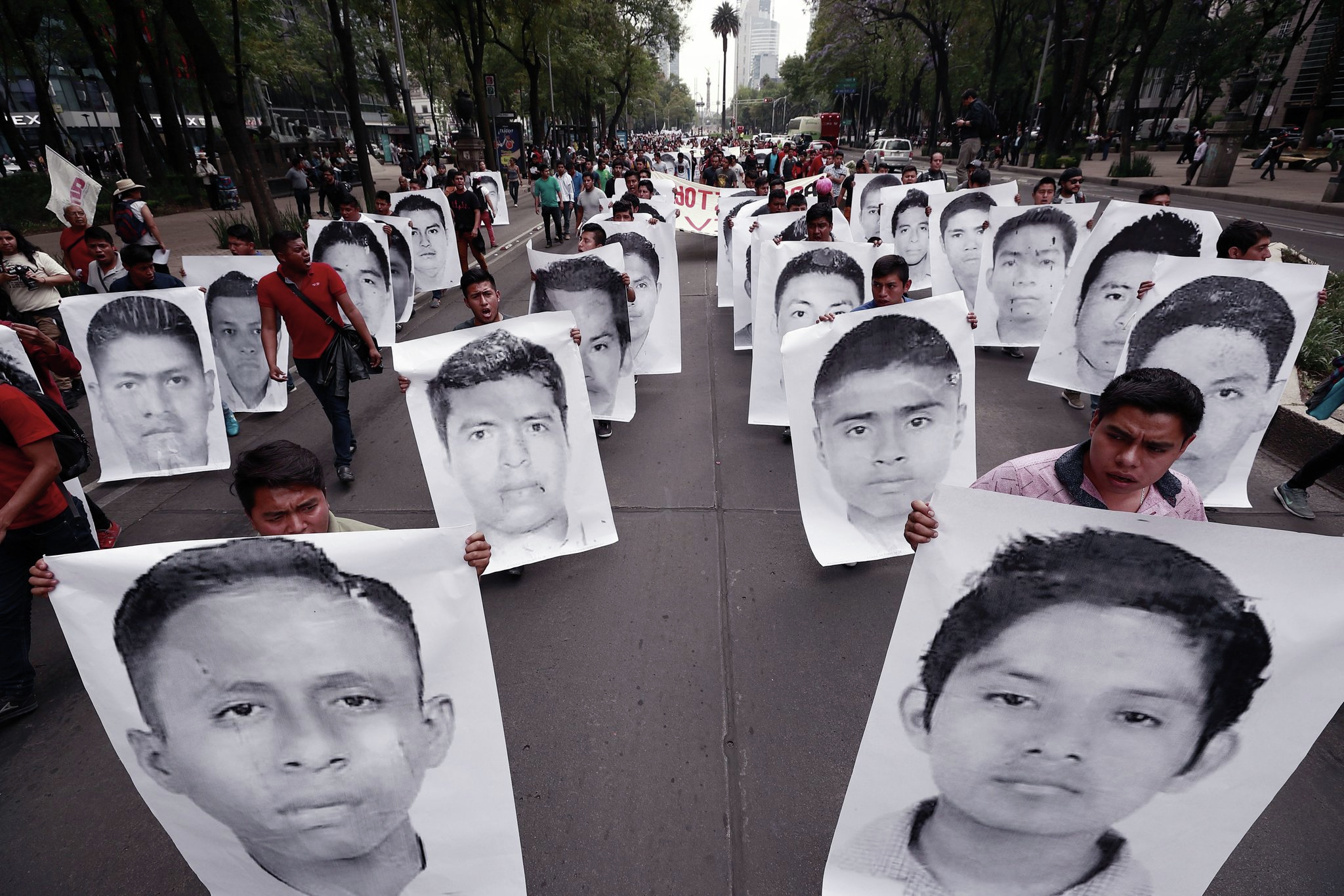 "Detención de Aguirre una demanda de los padres de los 43 normalistas de Ayotzinapa": Centro Prodh episode artwork