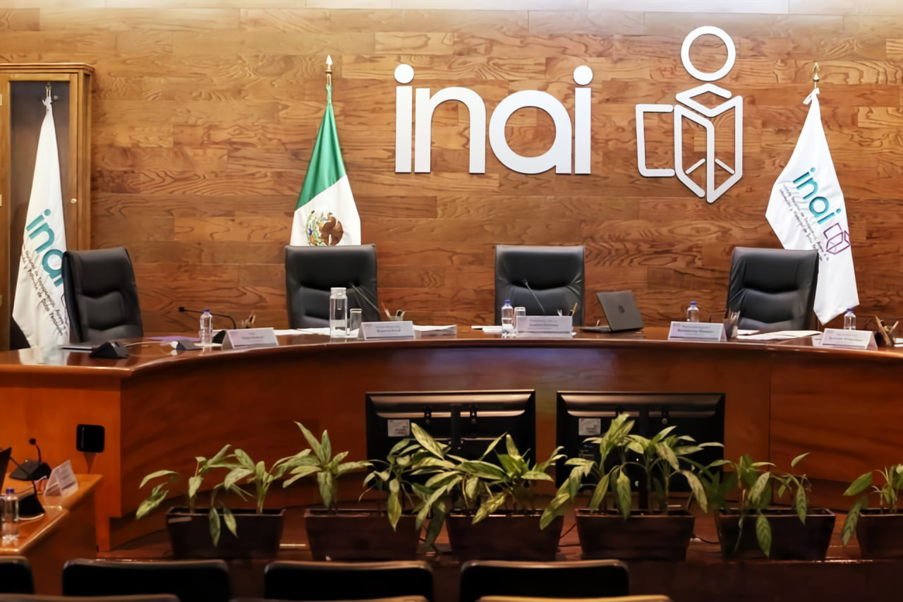 INAI inicia investigación tras filtración de datos personales en la Conferencia Matutina