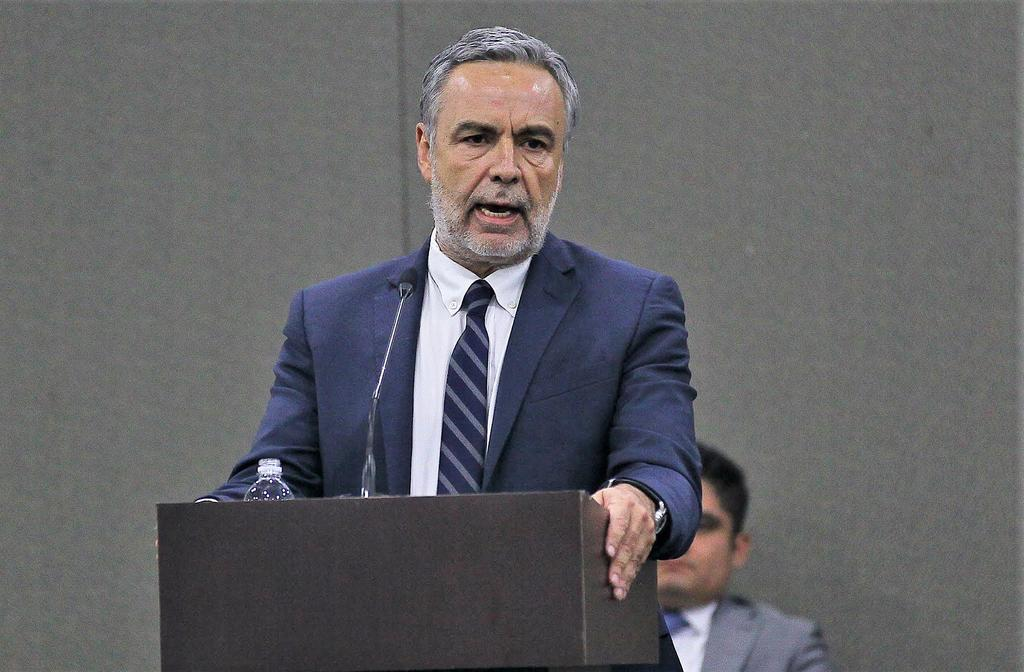 “Movilizaremos todos los recursos financieros y a las instituciones para lograr el propósito de construcción de vivienda”: Ramírez Cuellar