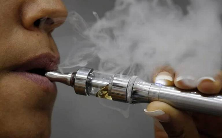 Los vapeadores están diseñados para el consumo de mayores de edad y debe haber una prohibición expresa para los menores: Experto