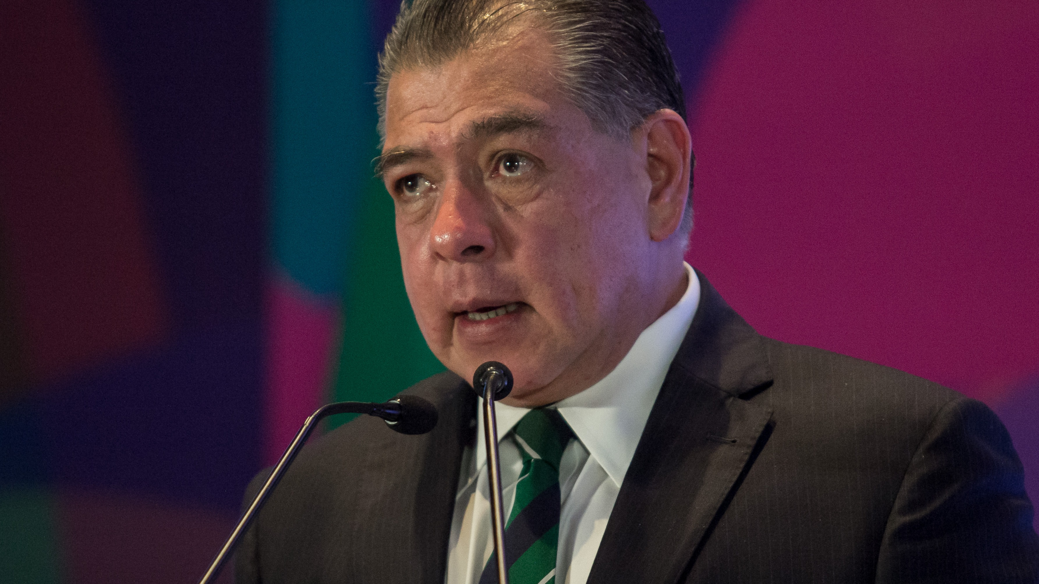 Es difícil que México se llegue a contagiar de la volatilidad, la población puede estar segura de que su banco no va a quebrar: Di Costanzo