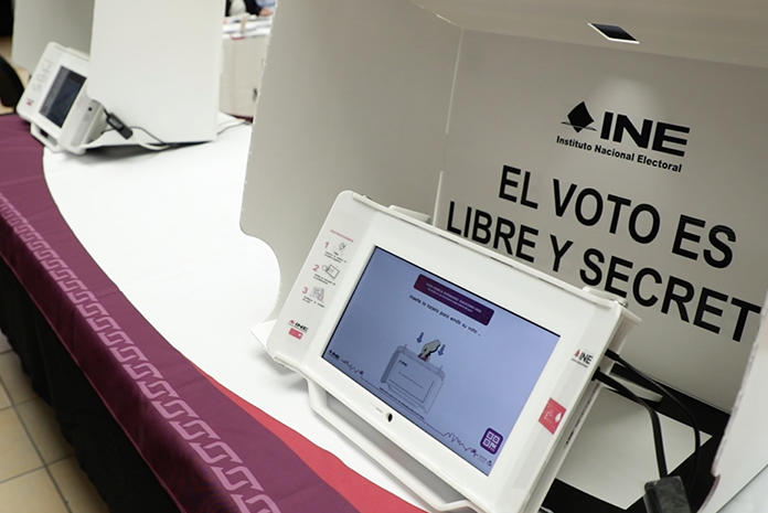 ¿Qué está pasando con el registró para el Voto en el Extranjero? Mauricio Huesca, consejero electoral nos cuenta