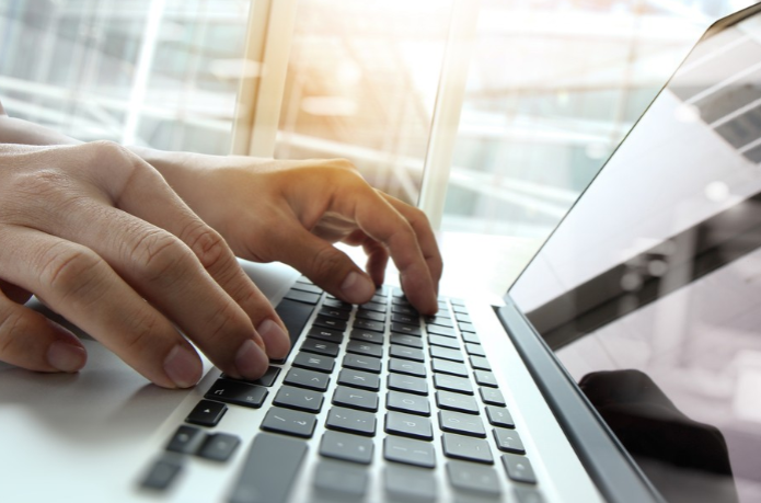 Condusef alerta sobre “rendimientos fantásticos” en redes sociales