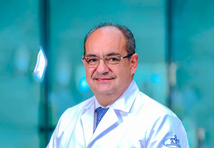 “México se acerca más a un sistema de salud precario”: Dr. Moreno