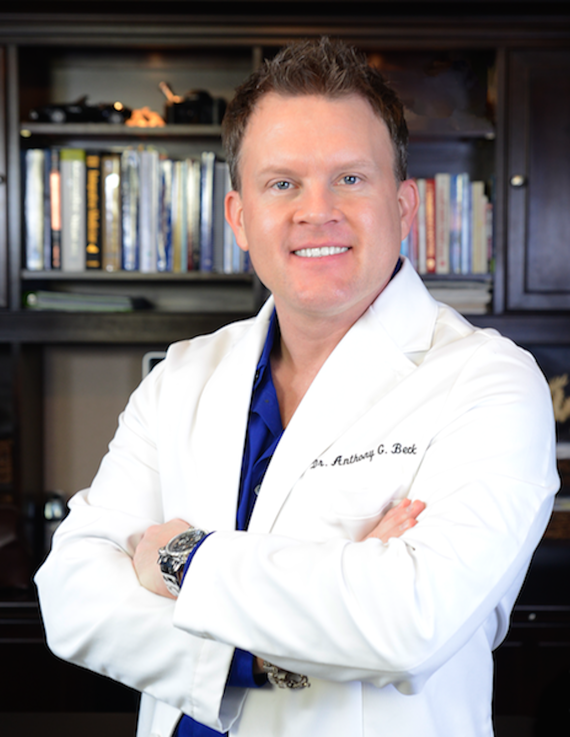 The Physician Who Personally Advises The World's Leading Health Authorities, And His Tiny Invention That Pro Athletes Swear By.