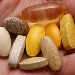 Podcast Episode #77: The 4 Supplements That You Should Definitely Be Taking