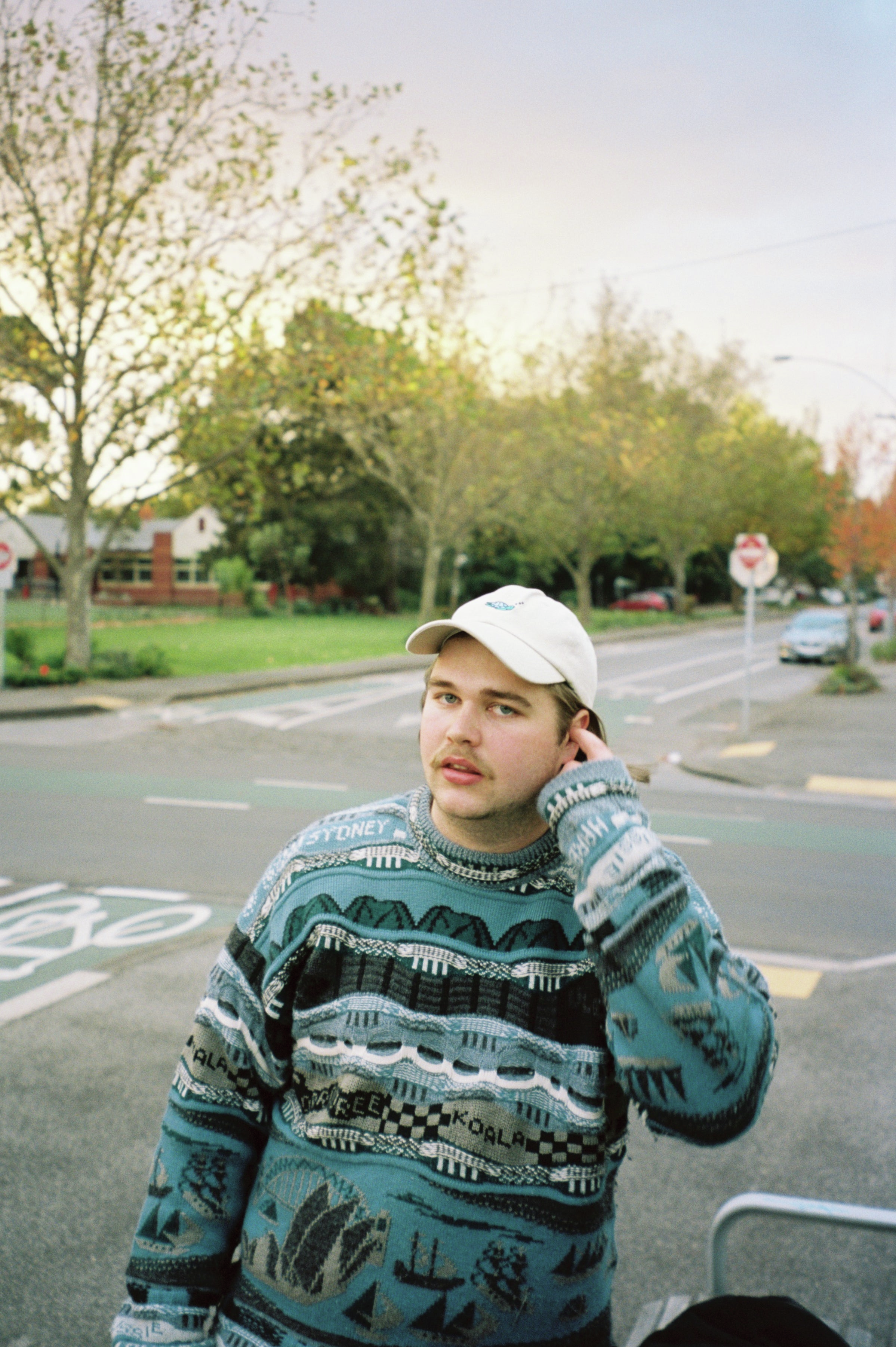NICK KEOGH | The Hoist with Takee, Freya & Hanna