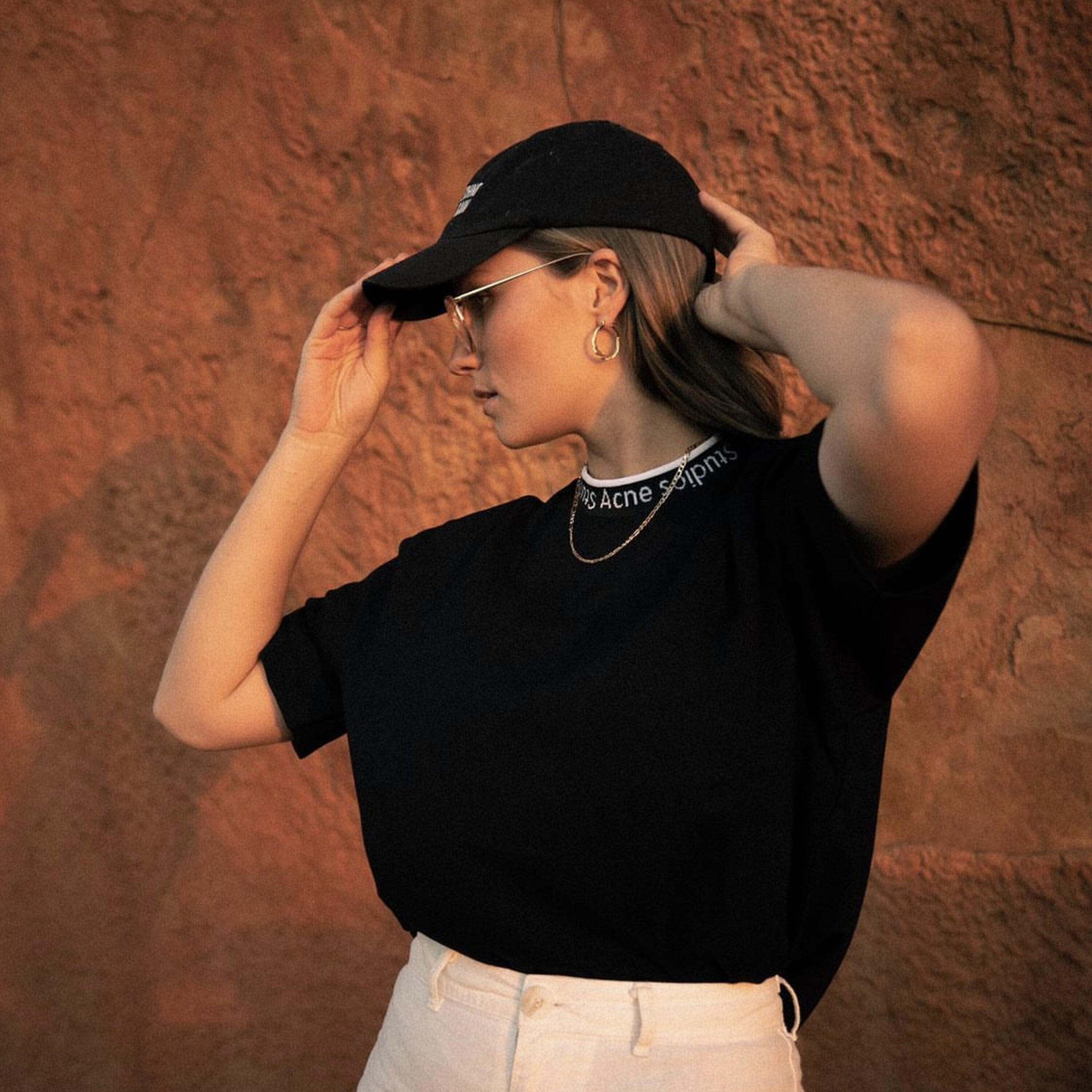 Sweet Talk: RONA. on 'Closure' episode artwork