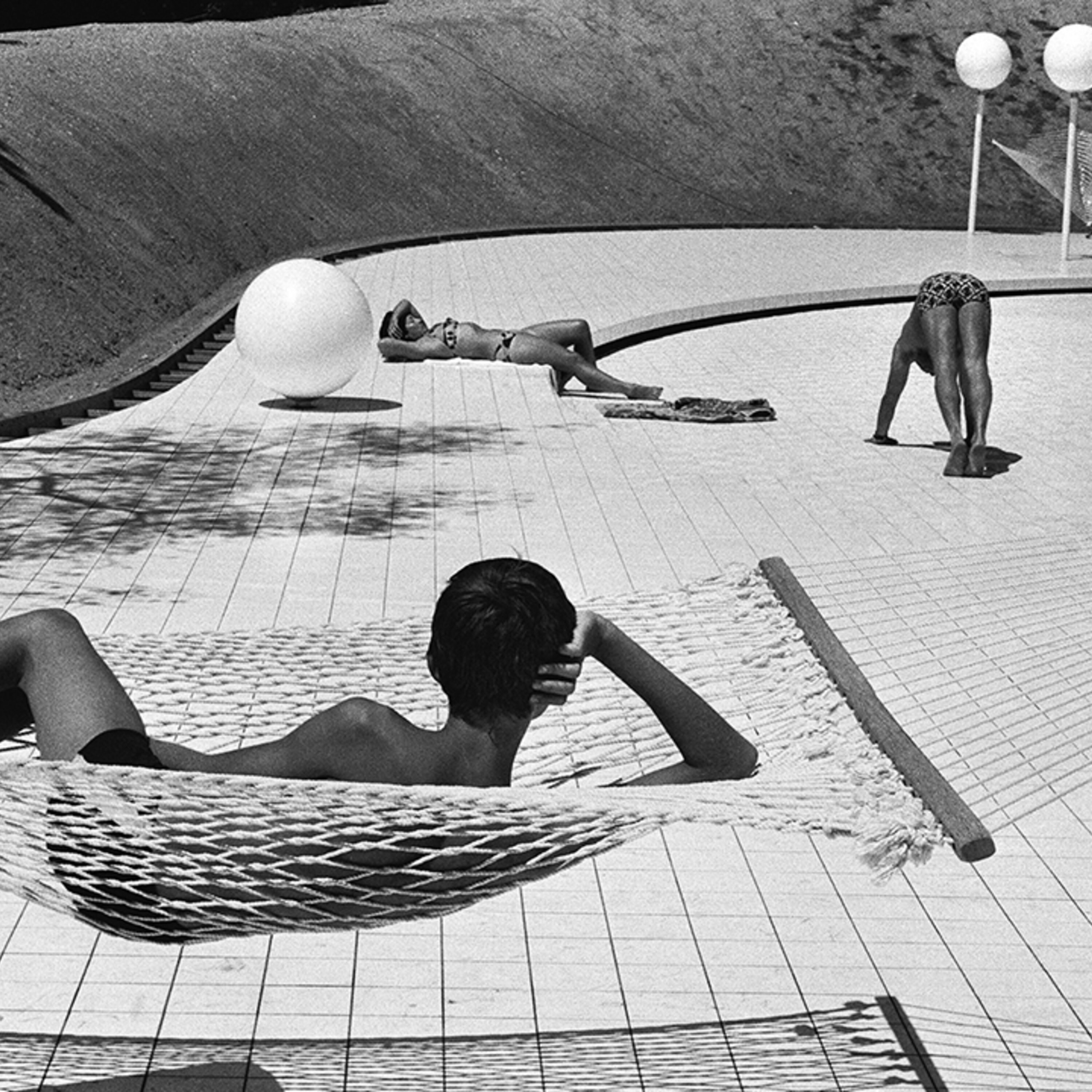The French Riviera, surfing and beach bags