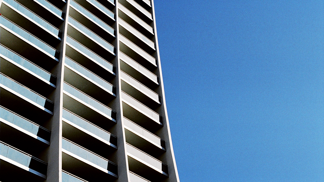 Tall Stories 159: Uno Prii