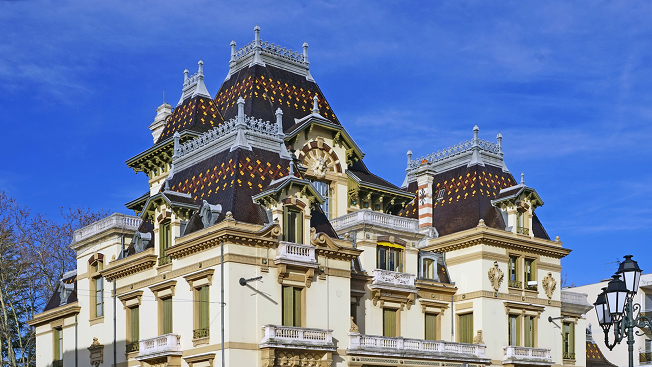 Tall Stories 287: La Villa Lumière, Lyon