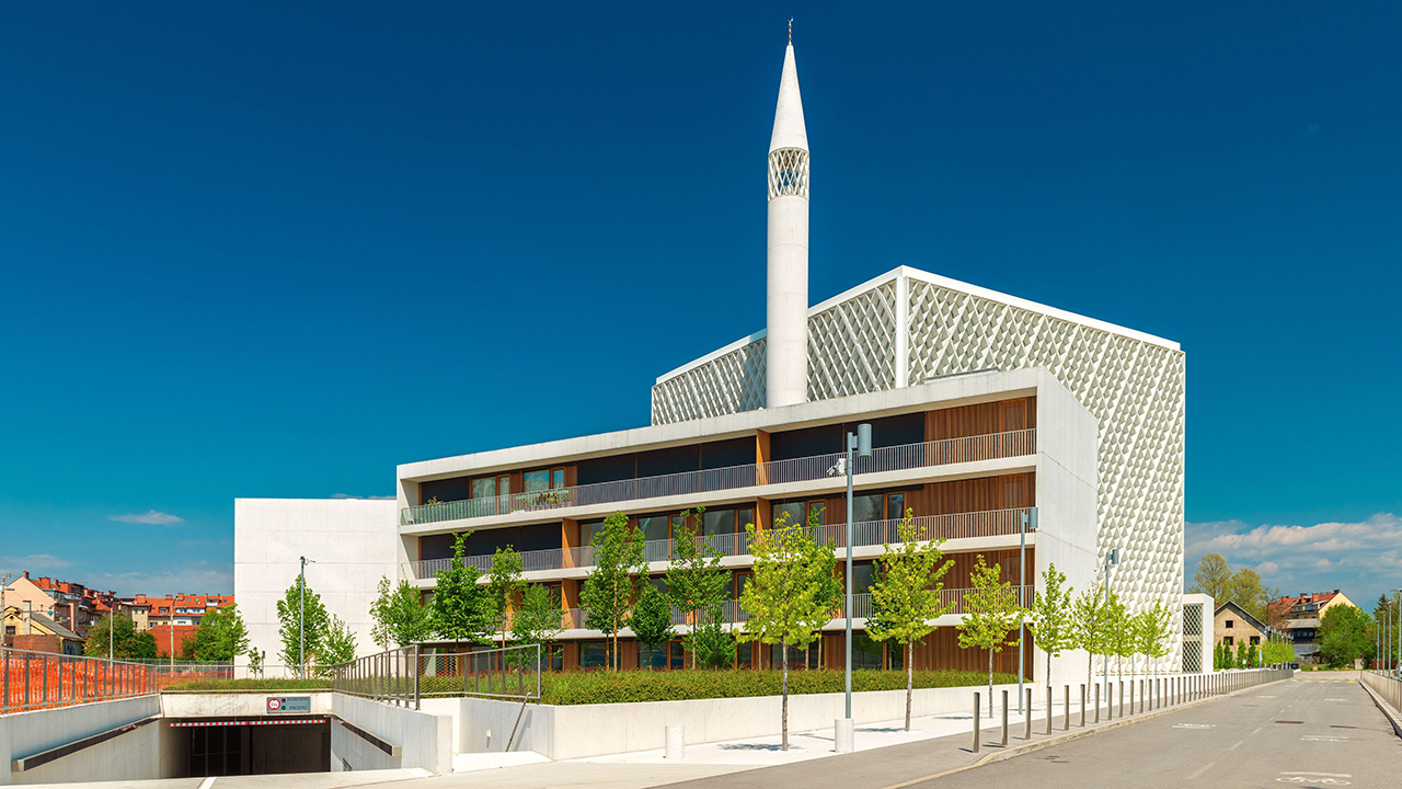 Tall Stories 268: Ljubljana Mosque