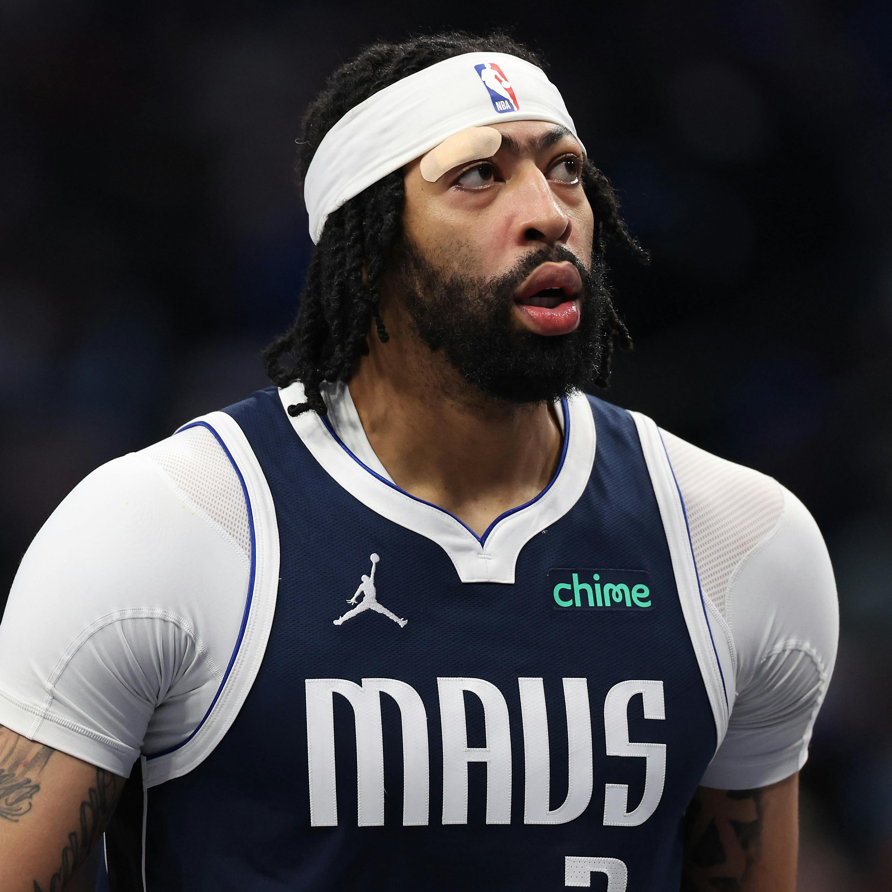 AD's Two-Way Brilliance, Ja Morant's Finger-Guns, HOF Melo & More!