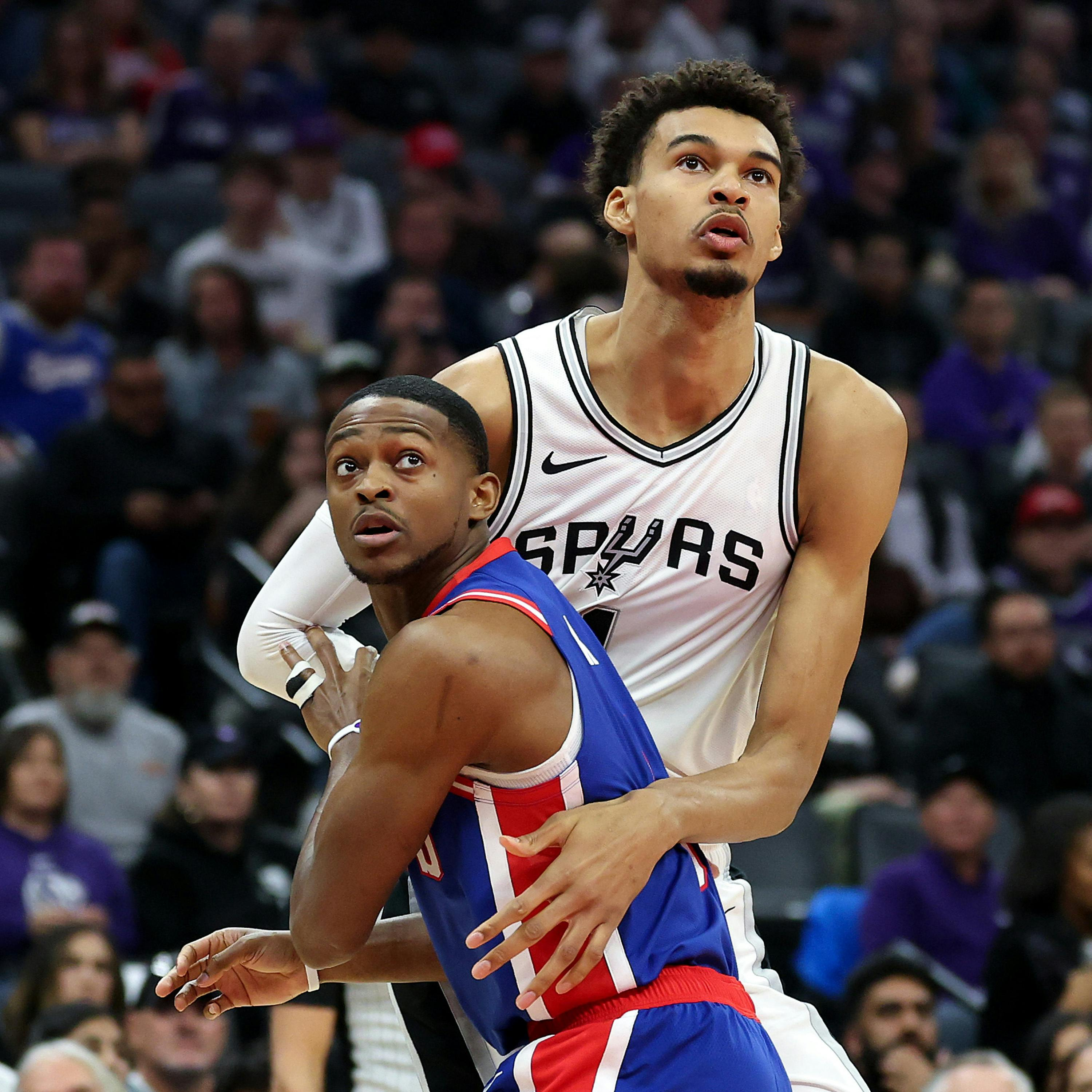 De'Aaron Fox Trade Rumors & Picking NBA All-Star Reserves