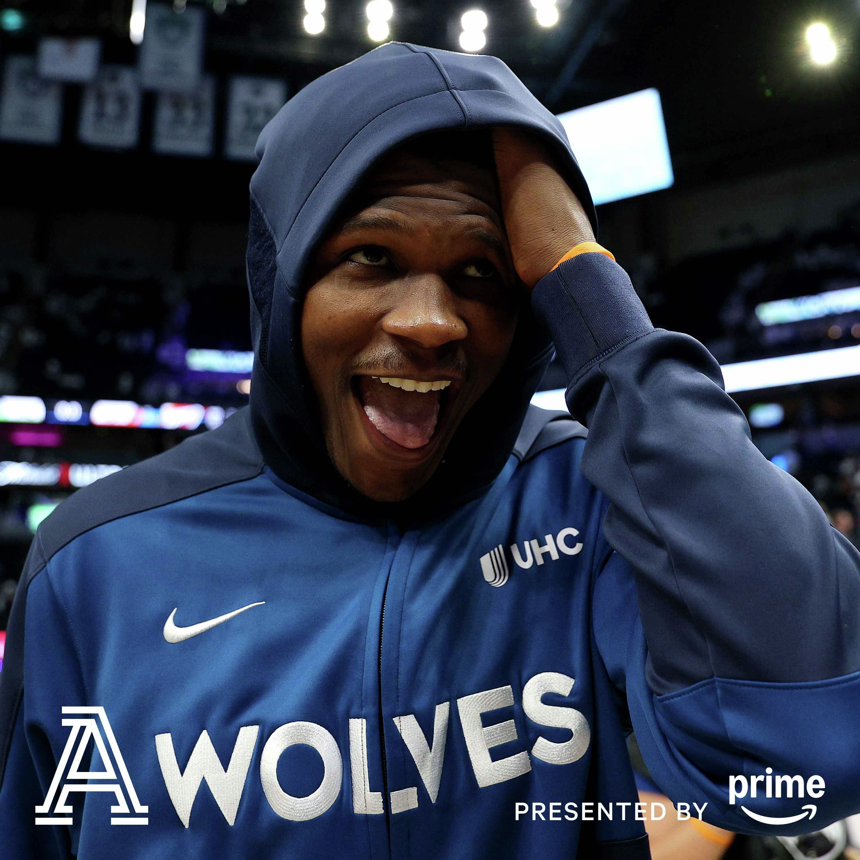 Weekend Shift | Wolves Trounce Thunder In Game 3 & Siakam Flowers