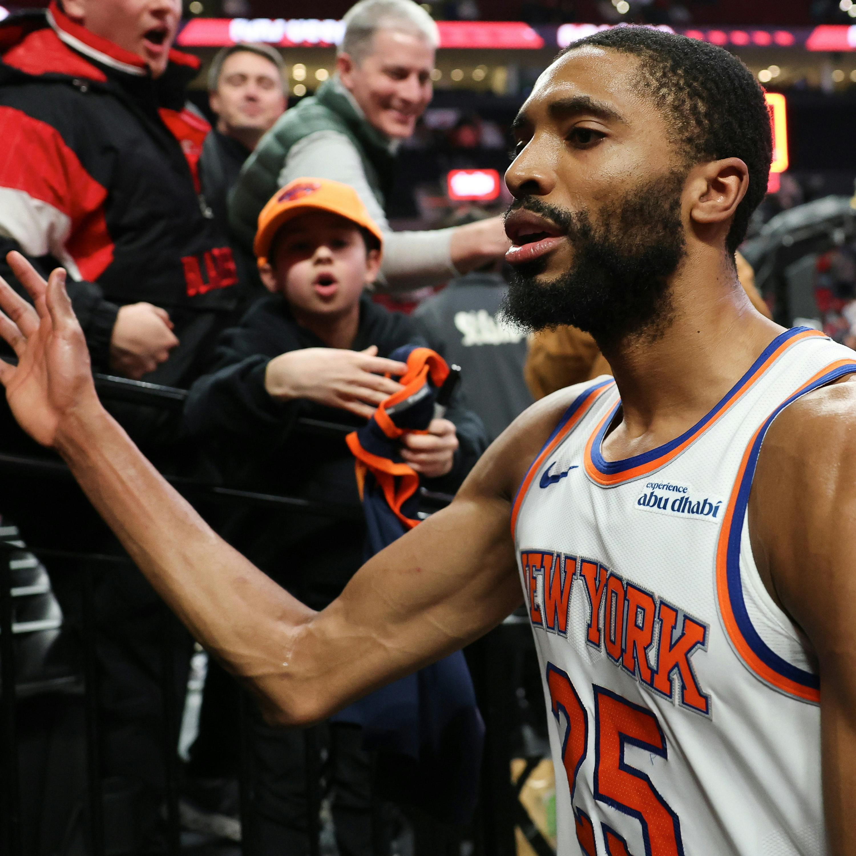 Thunder Clinch, Mikal Bridges' Double BANG! & Beloved Teams From The 2000s