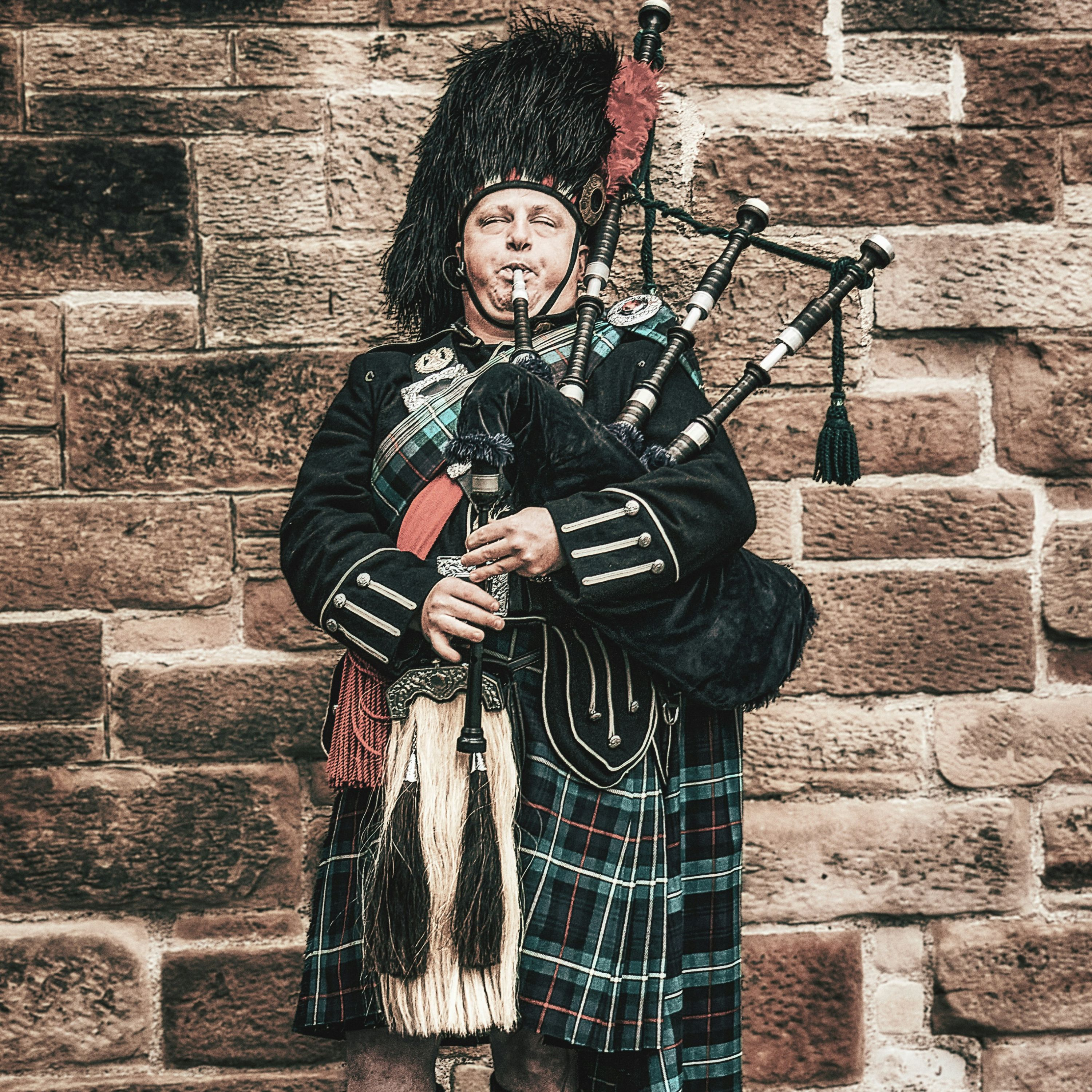 How to Make a Scottish Tartan (Without Going to Scotland!)