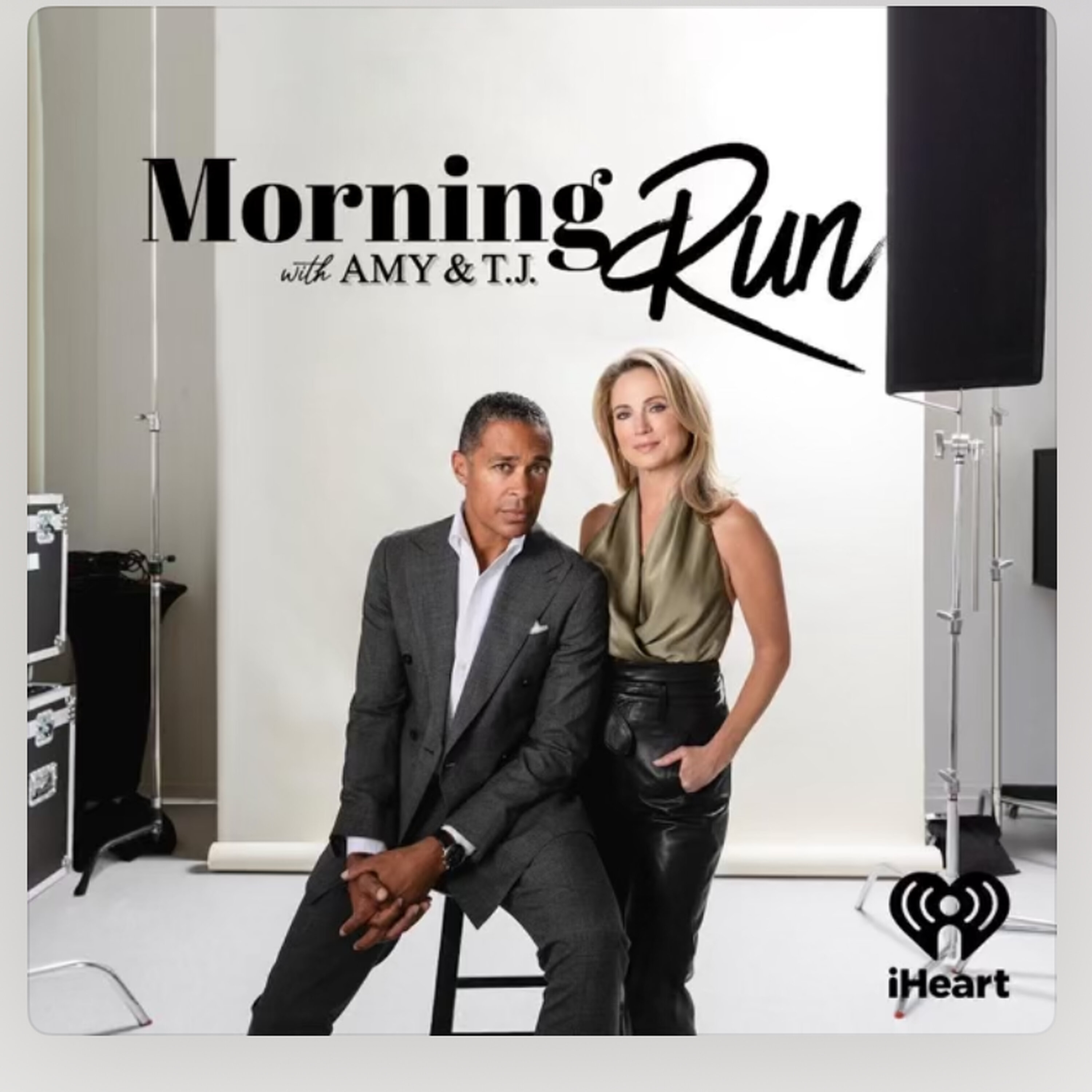(Wednesday) Morning Run: Trump Confirms Catering Truck Trip, Lightning Strikes Prison, WH Wants Reflecting Pool Charges, Quake Toll Rises, WI Democratic Upset, American Freed, Powerball Now $1B, and MORE! episode artwork