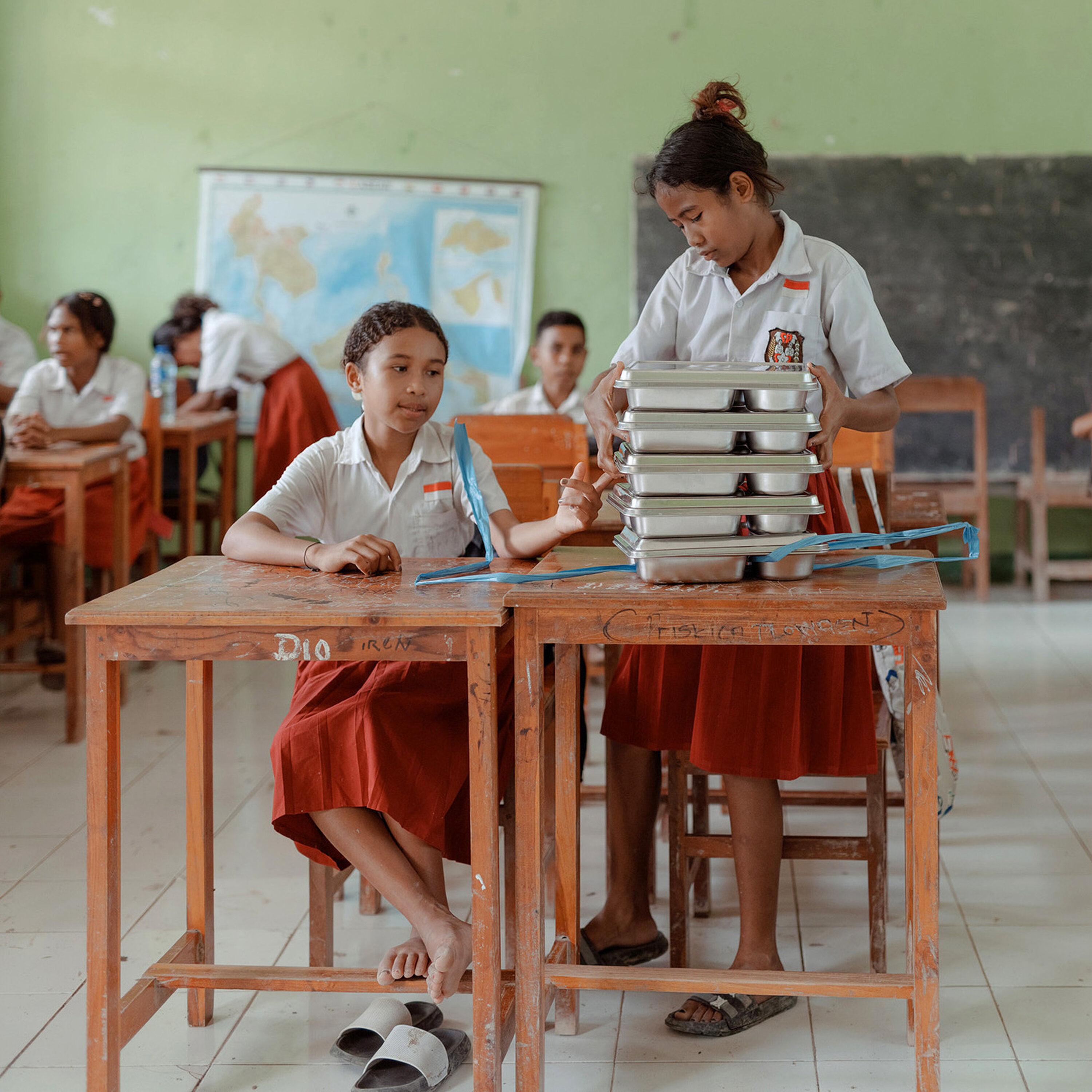 Weekend Listen: Indonesia’s $15 Billion Free Lunch Experiment episode artwork