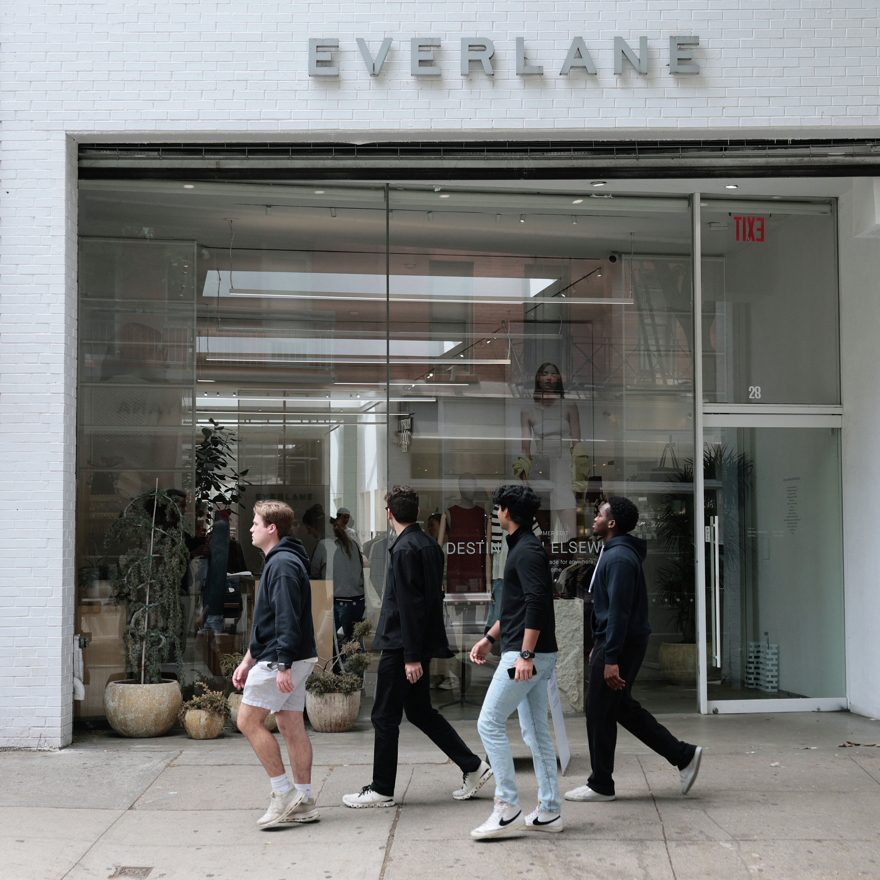 Everlane, Shein and the Decline of Millennial Optimism Episode cover