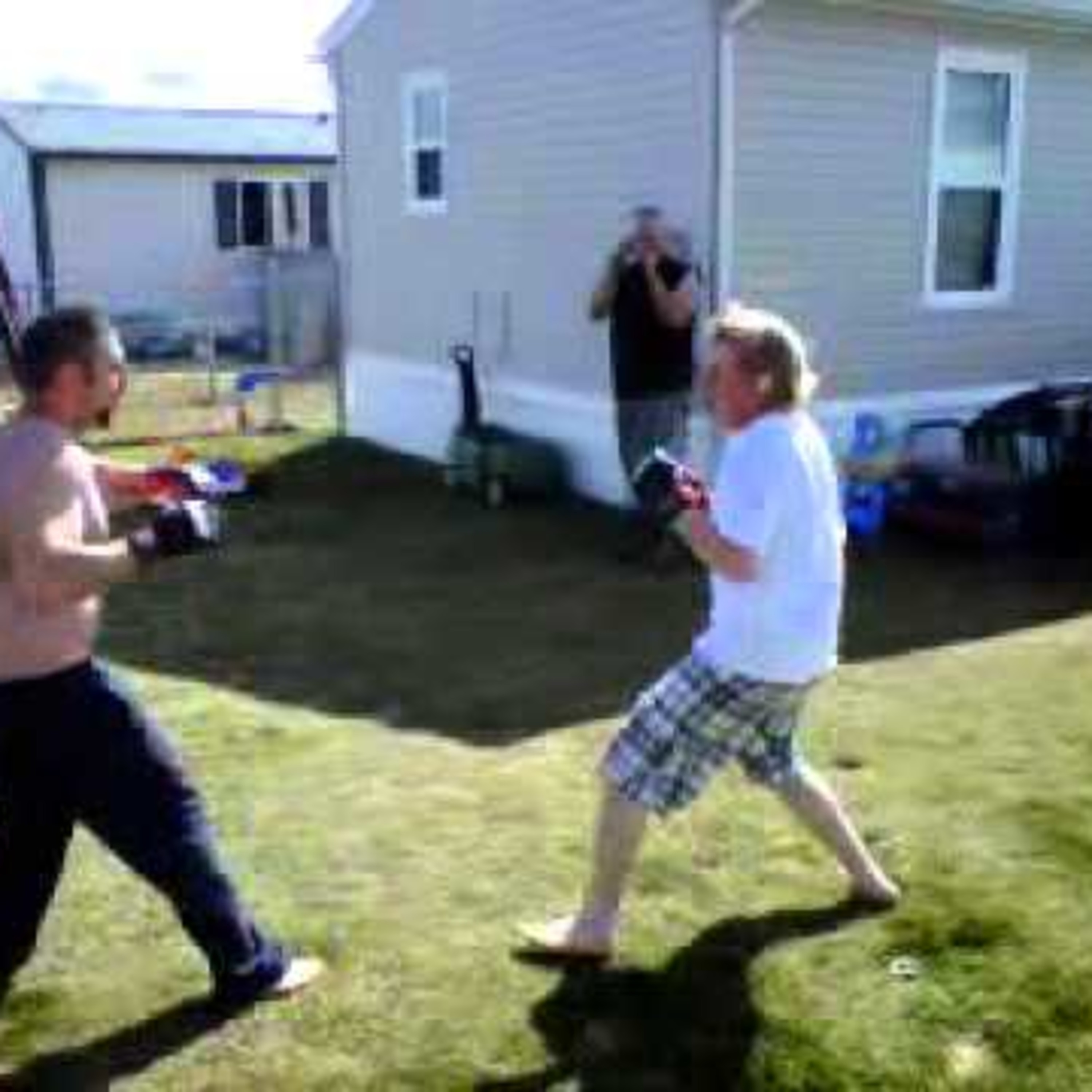 1640: Love And Hate Groups - Trailer Park