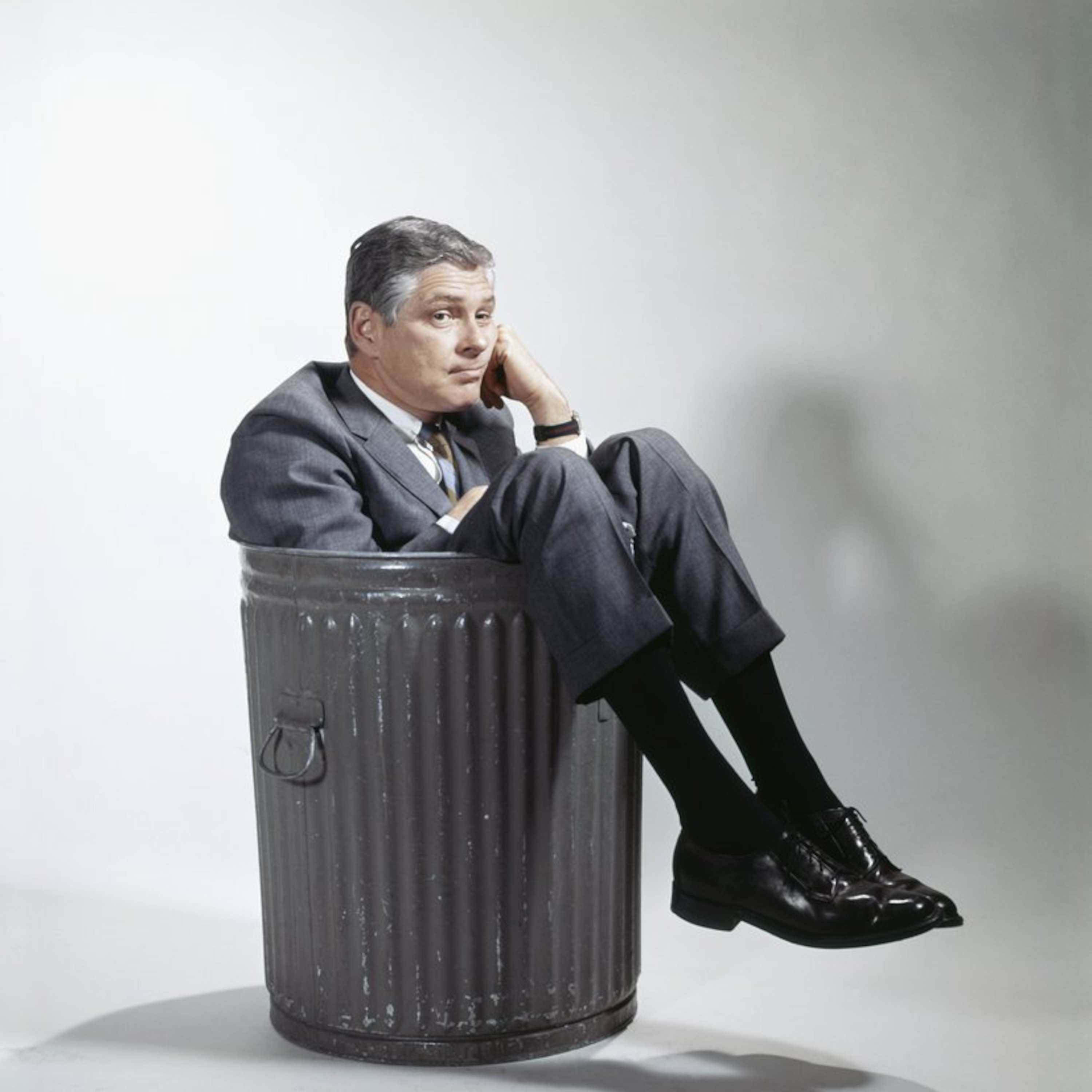 1563: Taking Out The Trash