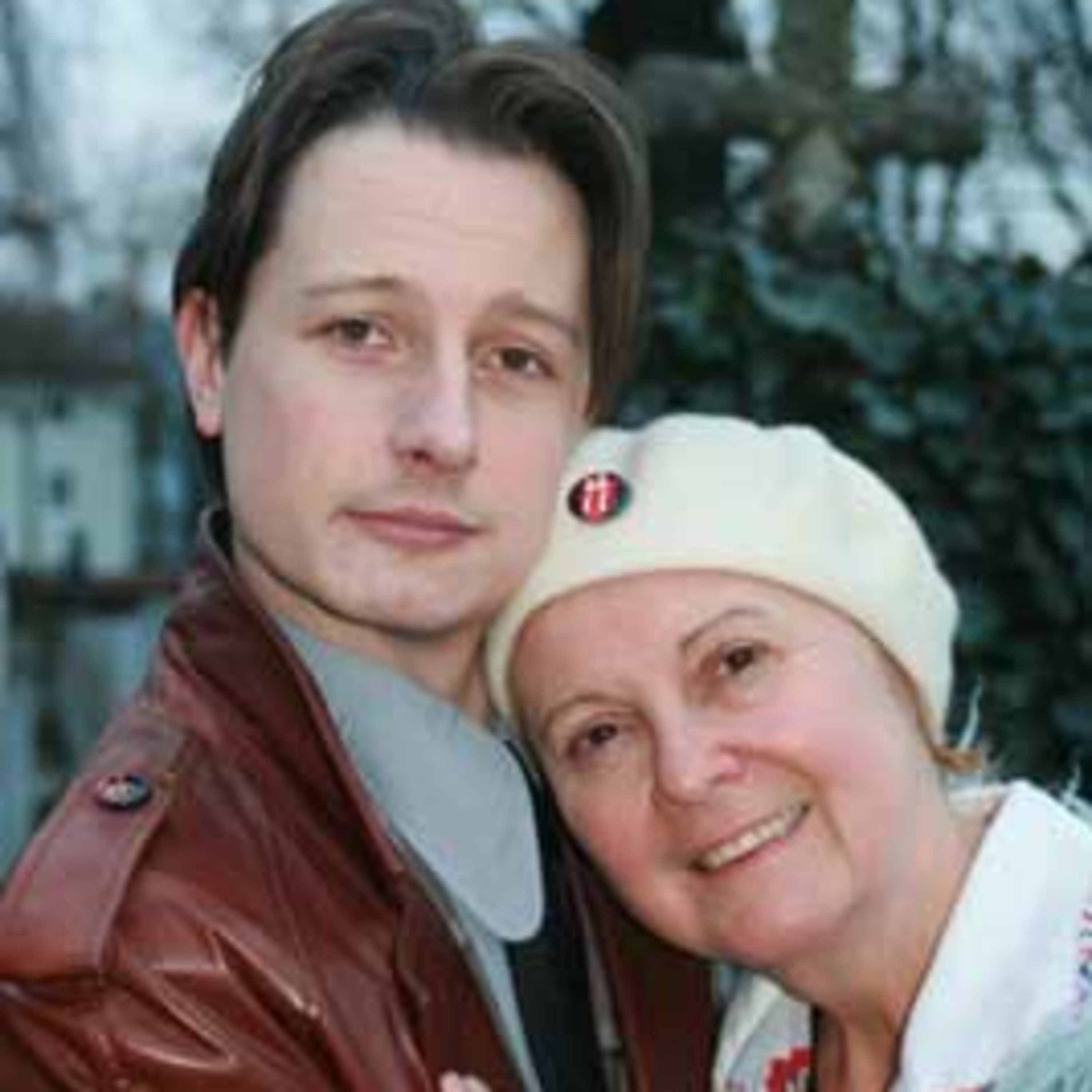136: Advice For Dating An Older Woman