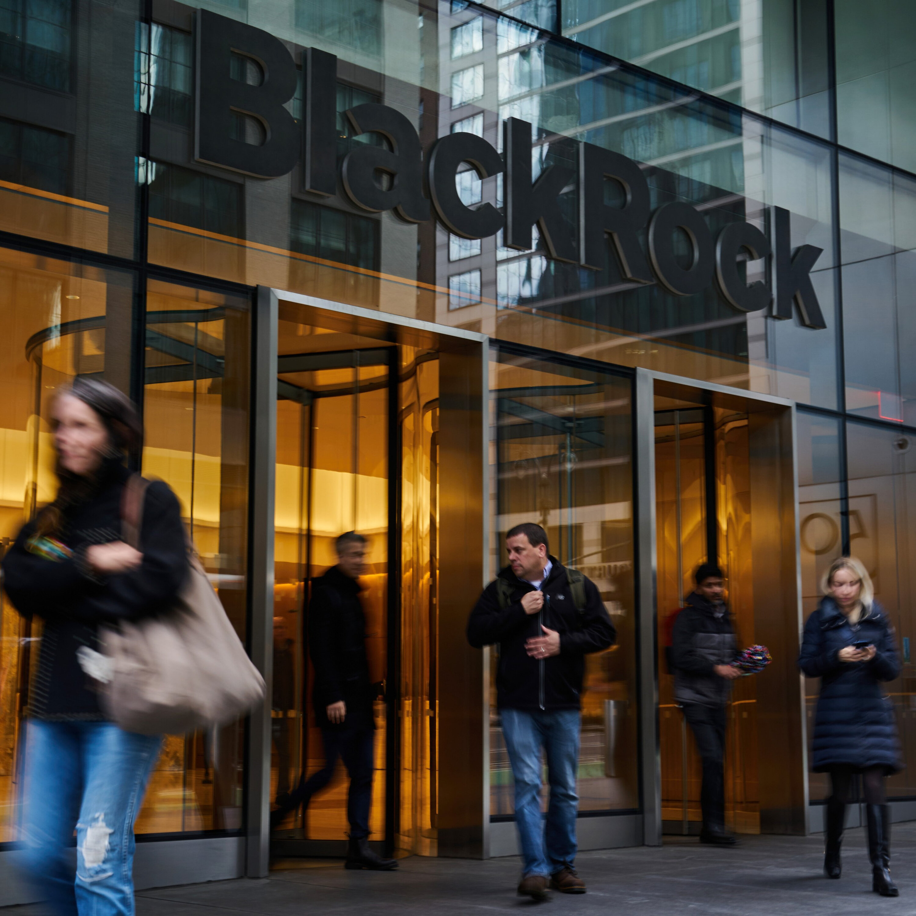 Fixed Income Enters A Golden Age, Says BlackRock Episode cover