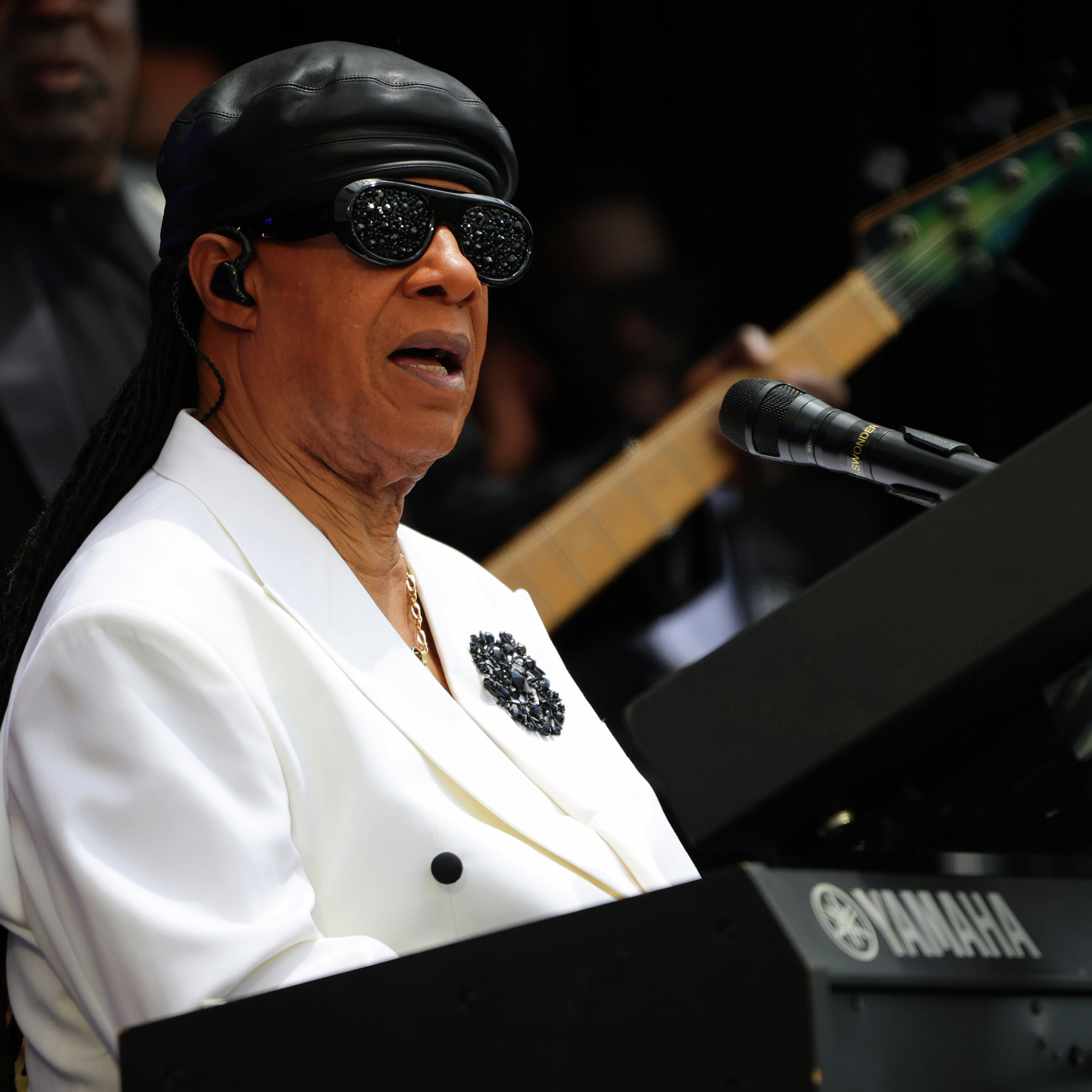 Stevie Wonder Takes on Conspiracy Theories, Courtney's Court & More!