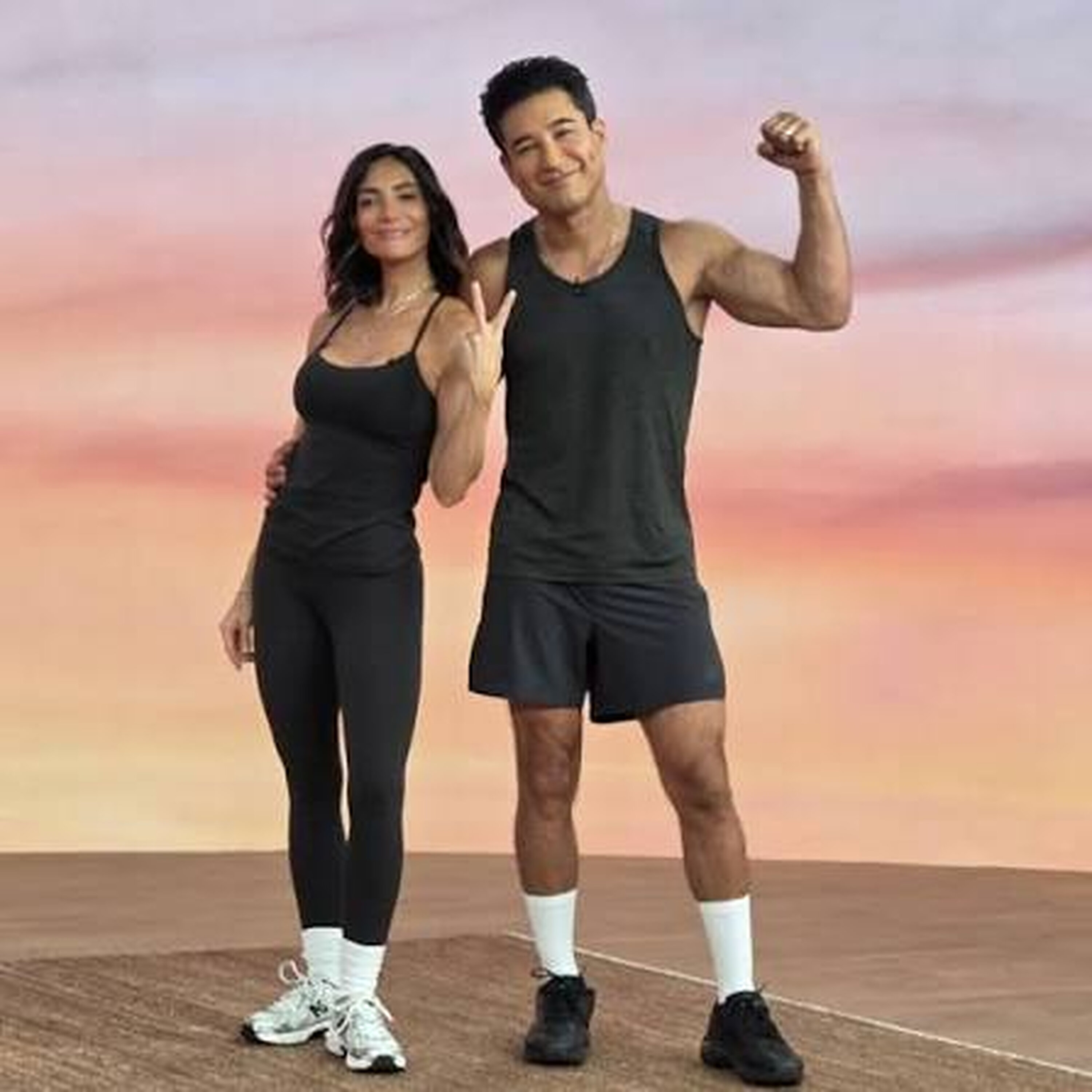 Details on Mario and Courtney's New TV Show, Good Deed Lopezie & More!