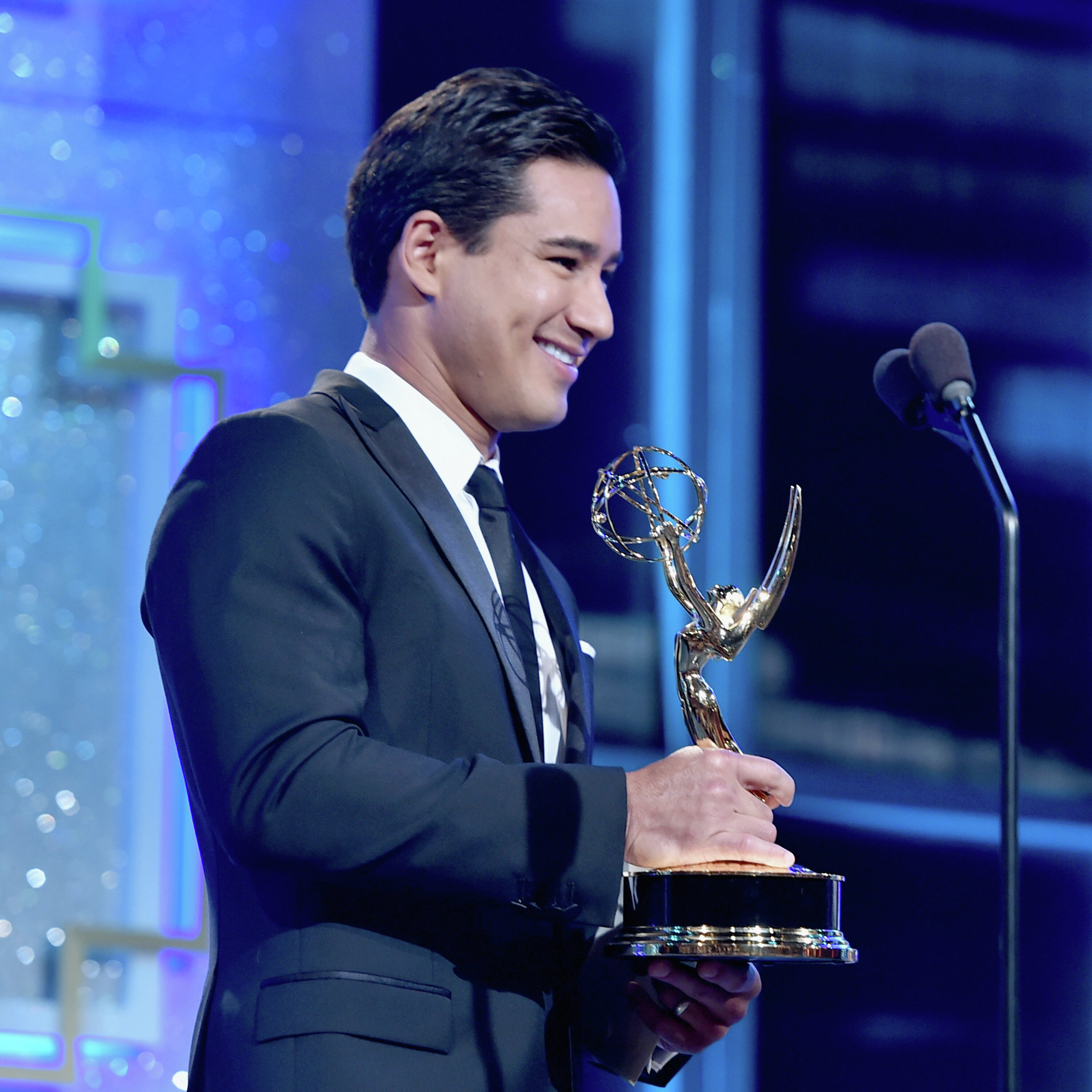 Mario Nominated For a Daytime Emmy, Pros and Cons of Being Bald & More! episode artwork