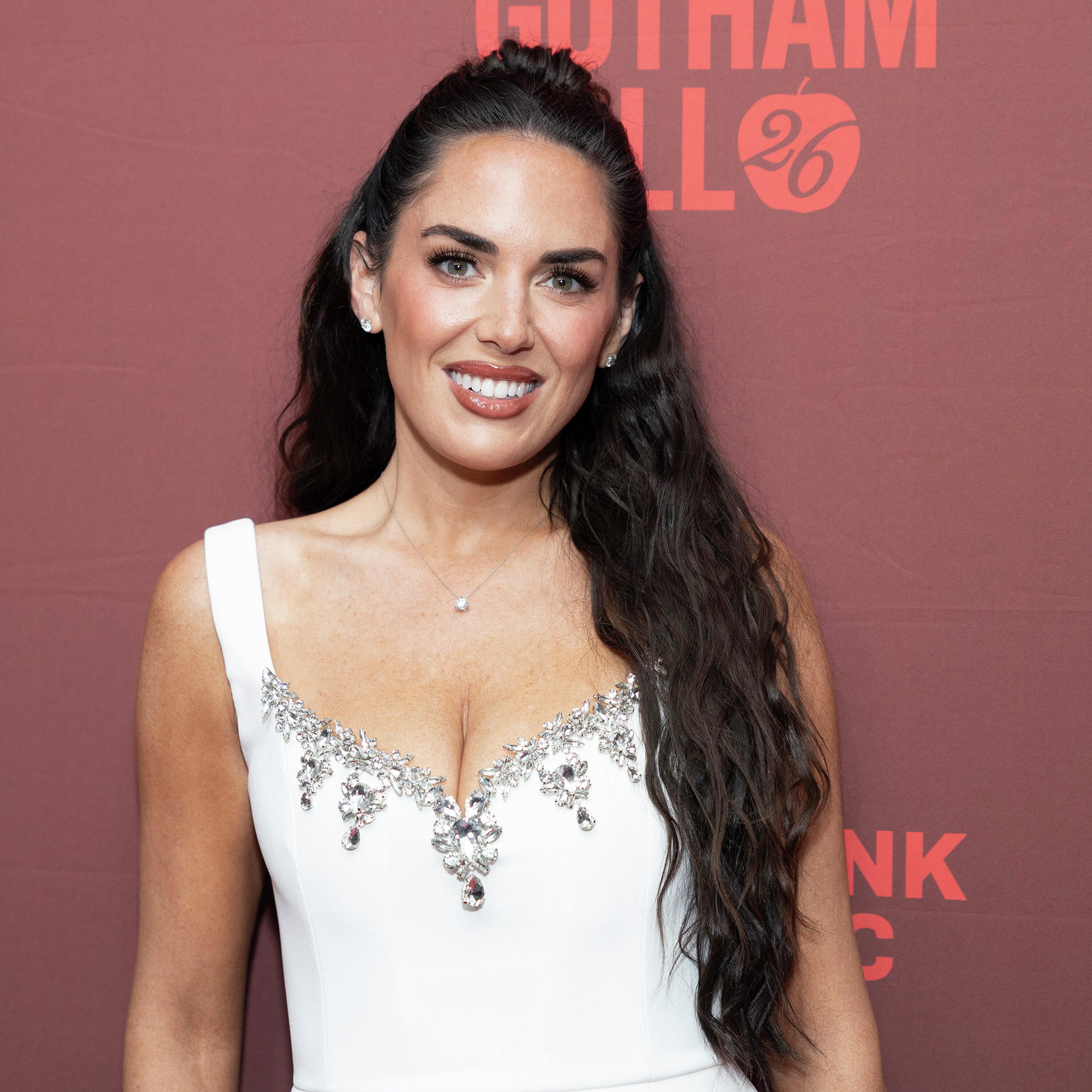 Rosie DiMare Talks Real Housewives Drama, Reunion Special & More! episode artwork