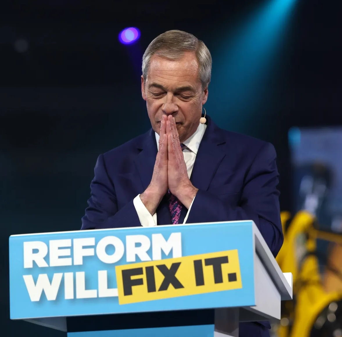 cover of episode Farage Party Gains MP, China Mulls US Talks, $900m Apple Tariff Hit