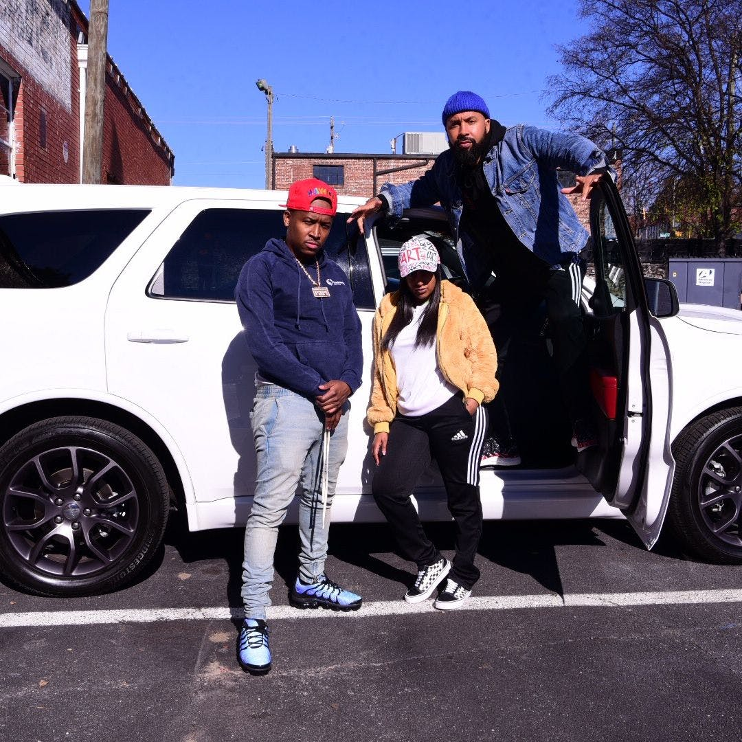 Episode 52"The Culture Deserves It" Feat. Kenny Burns w/ Ferrari Simmons & Su Solo Prod: iHandlebars