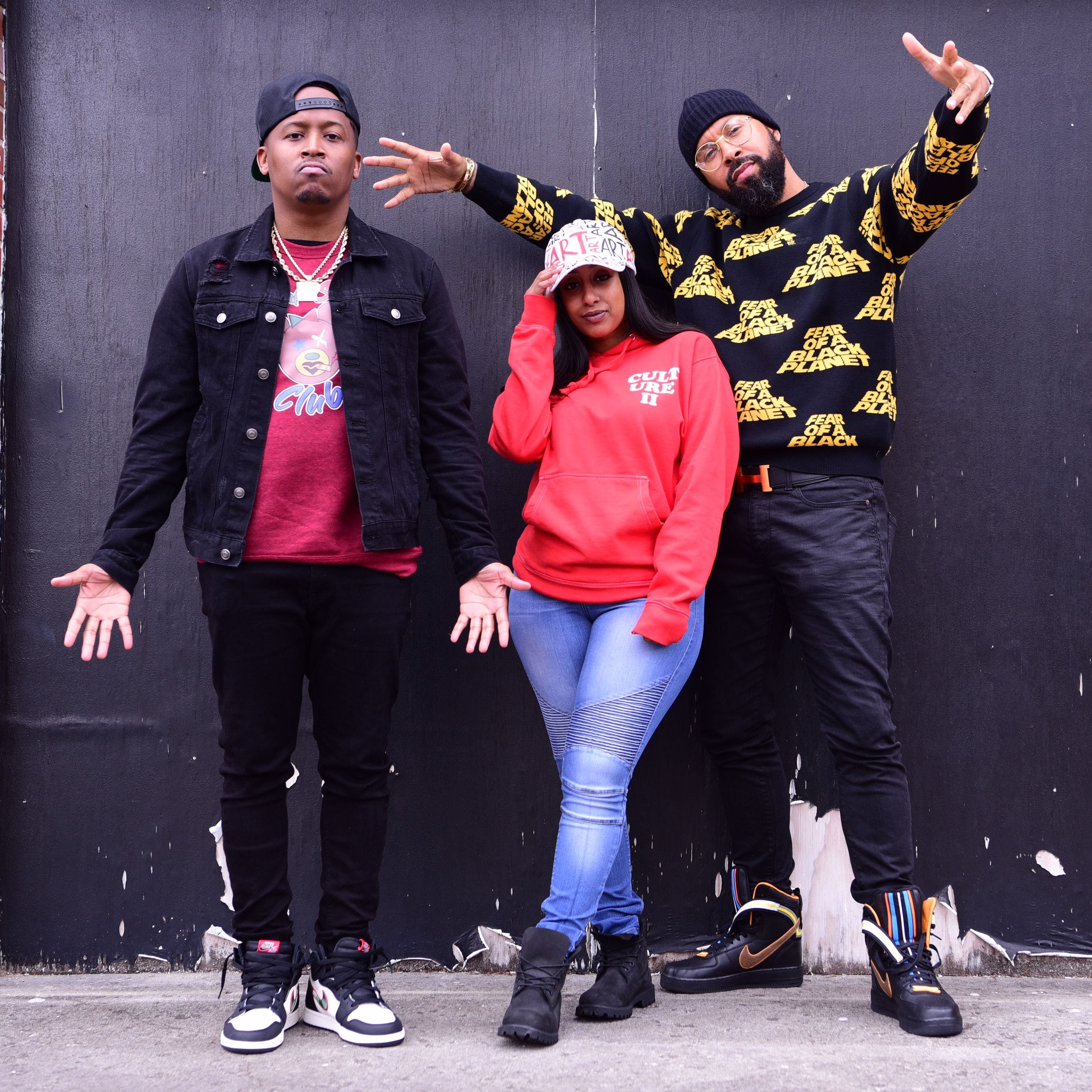 Episode 56"The Culture Deserves It" Feat. Kenny Burns w/ Ferrari Simmons & Su Solo Prod: iHandlebars