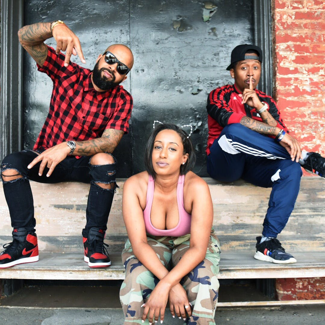 Episode 1 -  "The Culture Deserves It" Featuring Kenny Burns w/ Ferrari Simmons & Su Solo