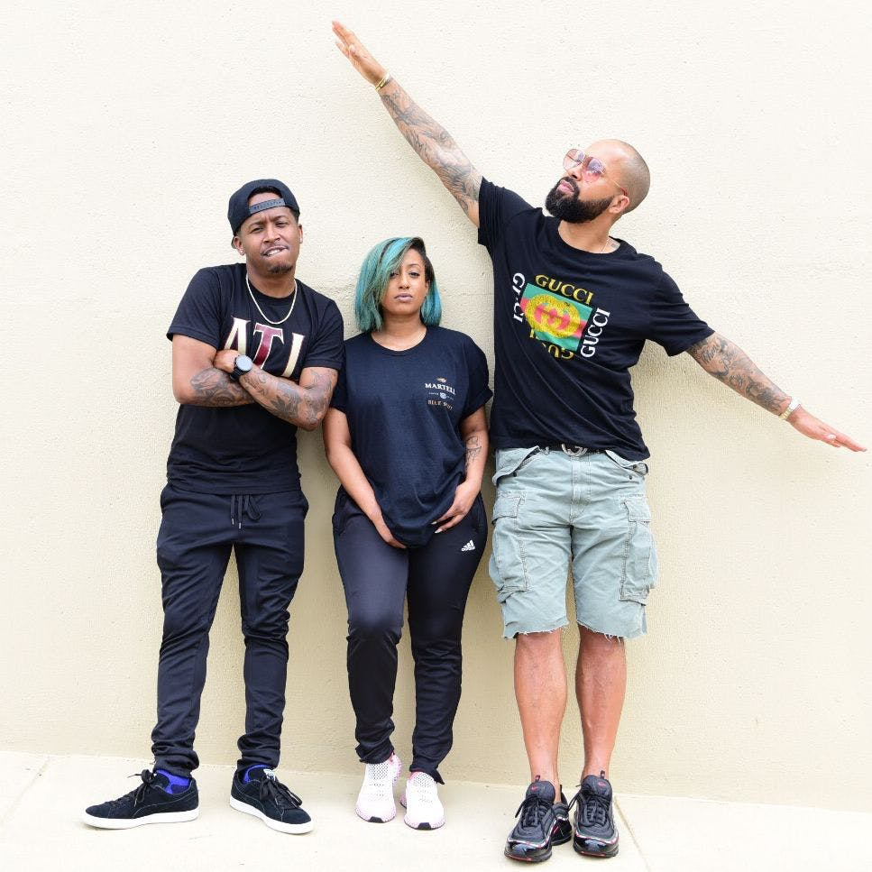 Episode 32"The Culture Deserves It" Feat. Kenny Burns w/ Ferrari Simmons & Su Solo Prod: iHandlebars