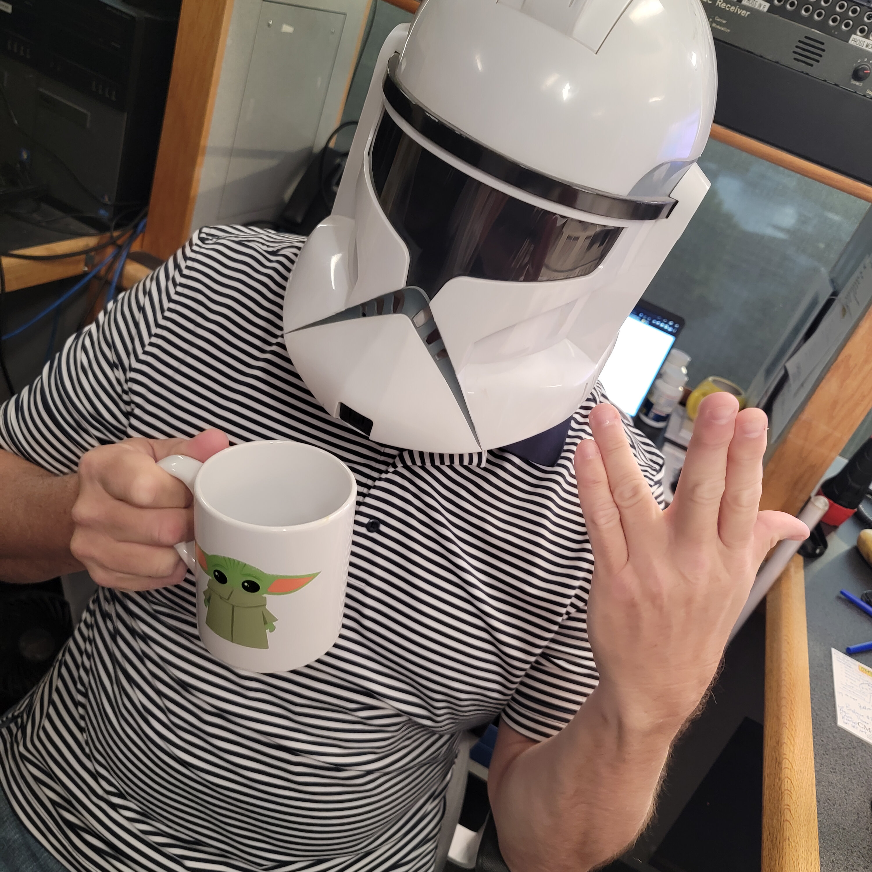 Sam wants to know: What "Nerd Fandom" is the NERDIEST? WEEKEND SHOW PODCAST 6/26 episode artwork