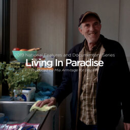Living in Paradise (Bay FM, Byron Bay)