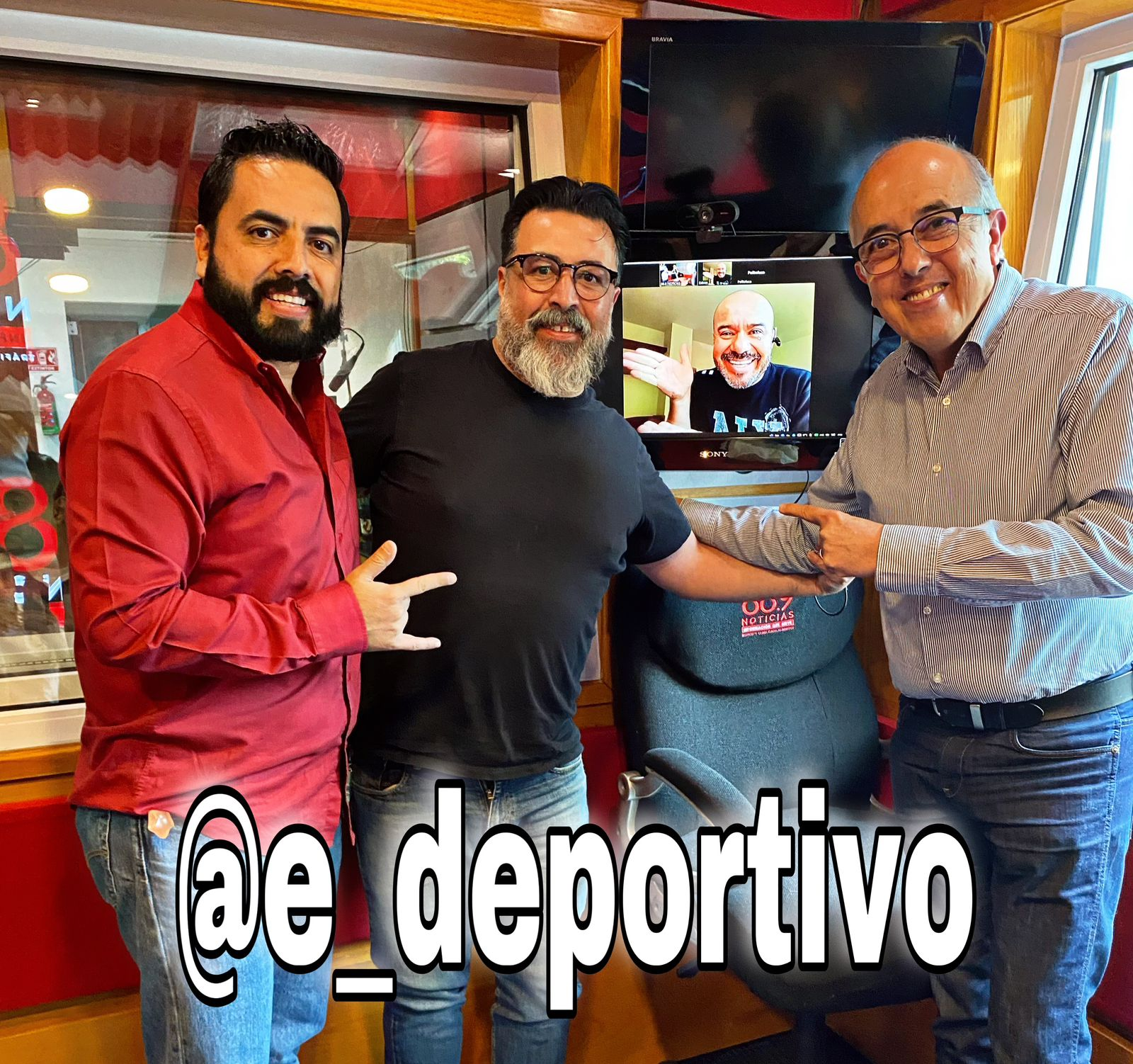 Con la desmadrosa presencia de Micky Huidobro de Molotov en Espacio Deportivo de la Tarde 06 de noviembre 2023