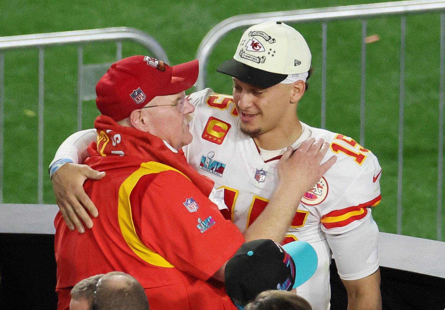 2-13-23 HR 4 ft. Andy Reid & Patrick Mahmes LIVE from AZ episode artwork