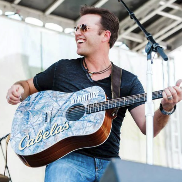 Interview: Lucas Hoge