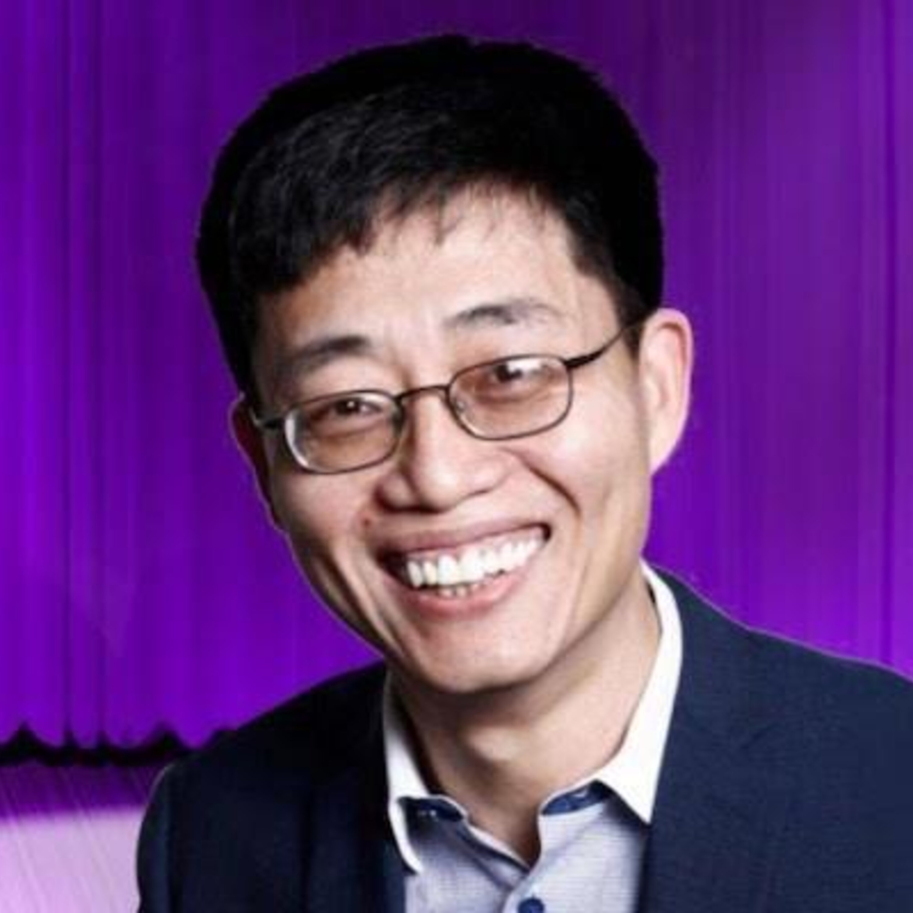 080: Joe Wong - No straight line to comedy success
