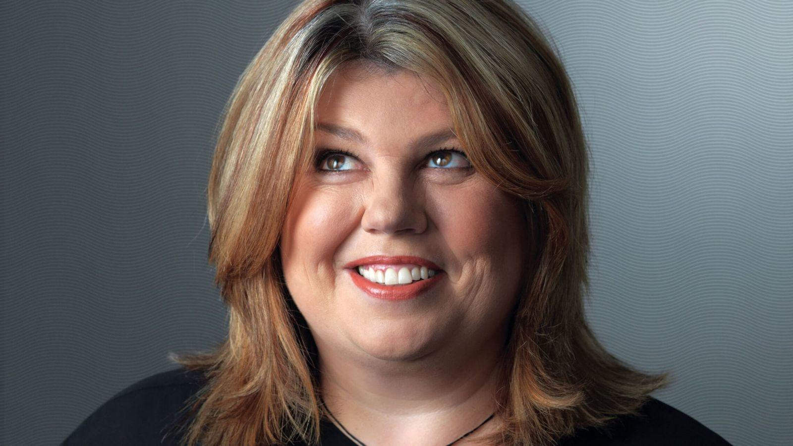 cover of episode 015: Urzila Carlson – Getting robbed at gunpoint can lead to a comedy career