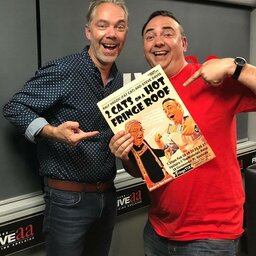Steve Davis talks about starting stand up comedy with Paul Richards on FIVEaa