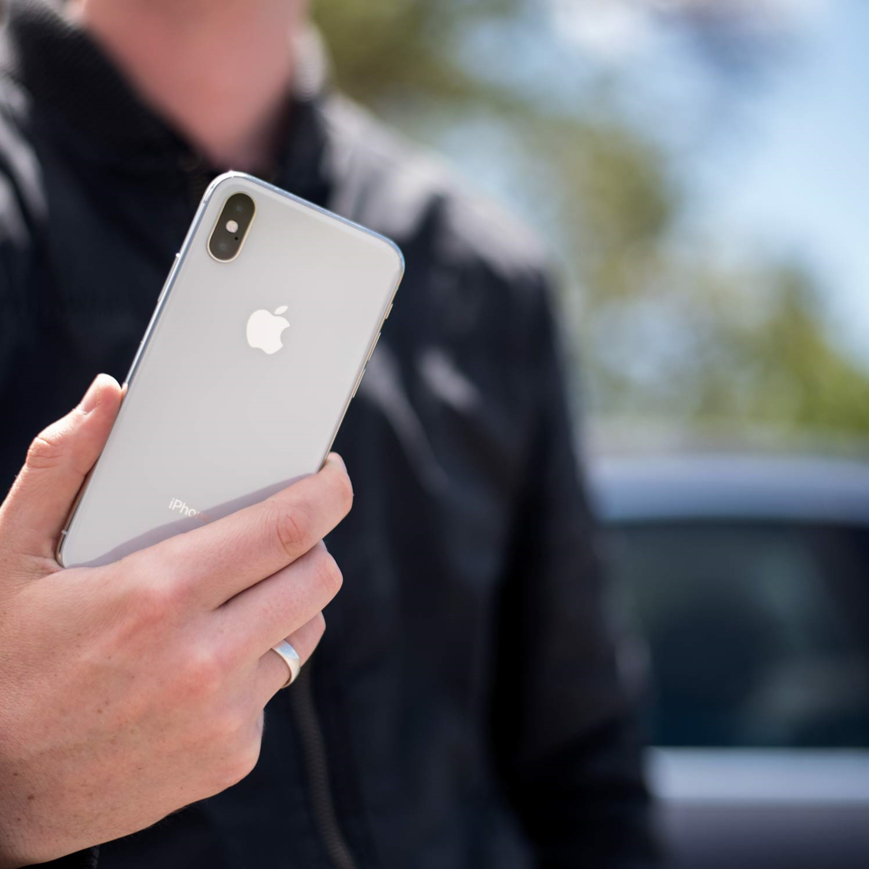 AirPort Ends, Not-So “Doomed” iPhone X, Apple Leaks Run Dry episode artwork