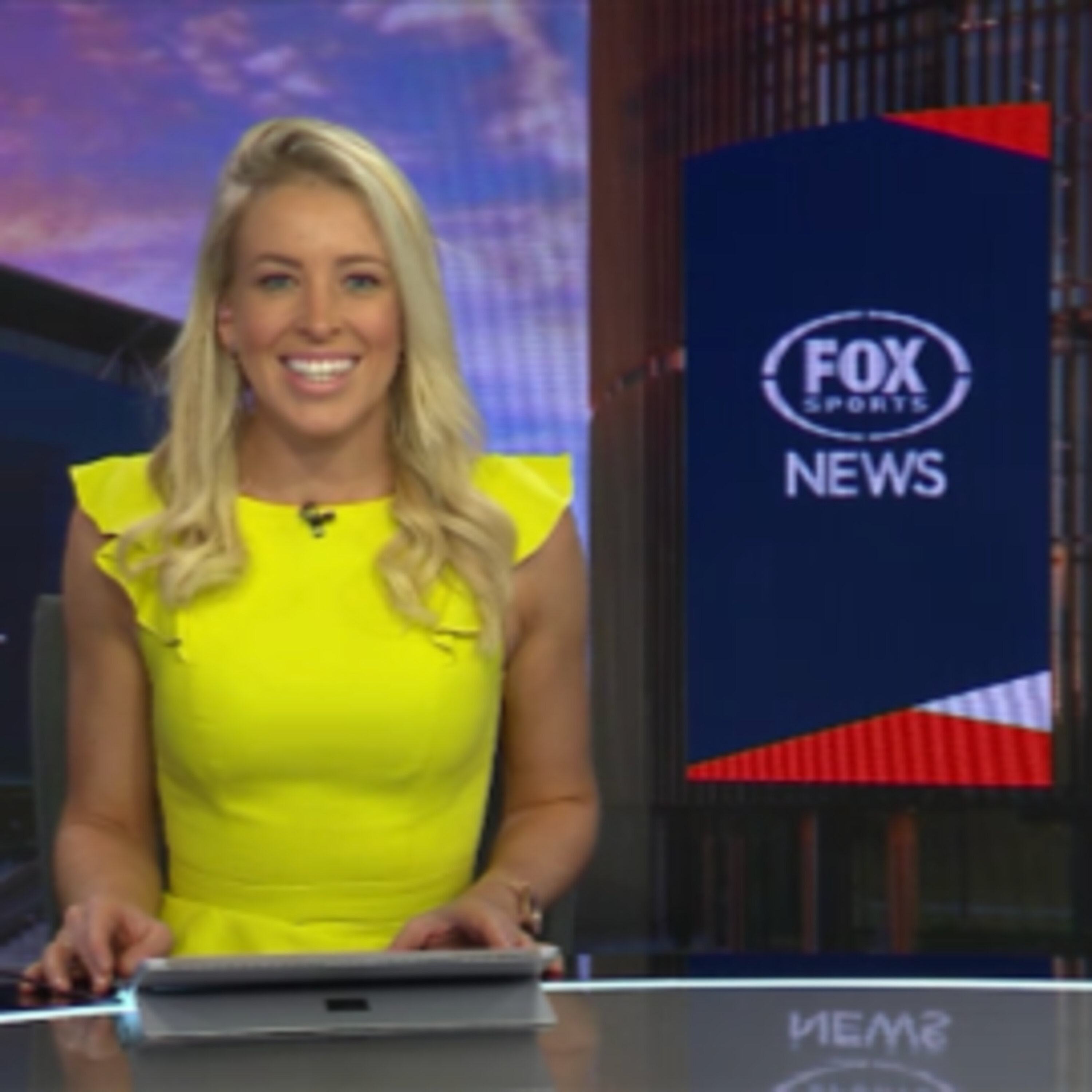 Ep #70 - Alissa Smith - Wardrobe Malfunctions on Fox Sports!