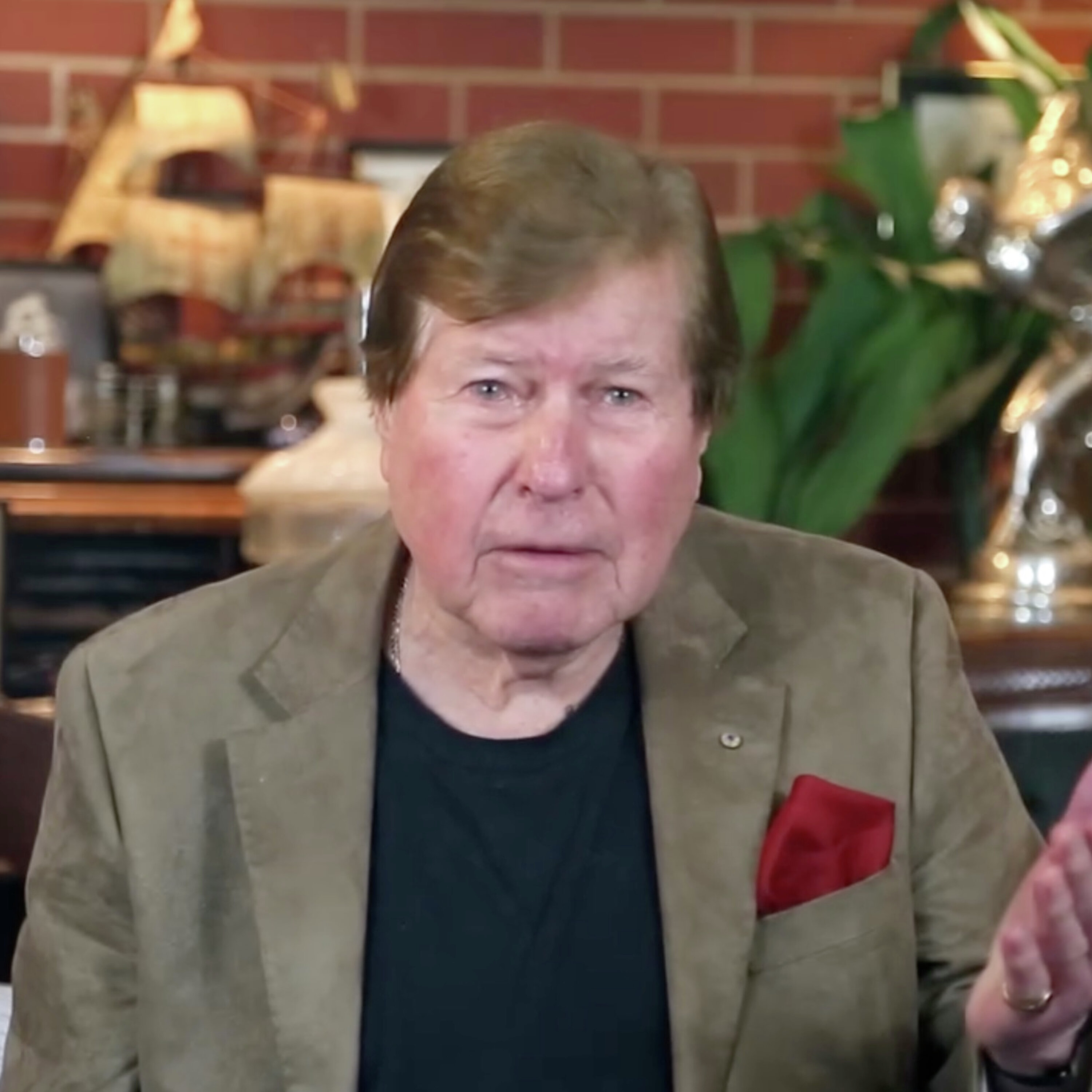 LISTEN: Scrimpflation, Scandals & the Puk Puk Pact – Jeremy Cordeaux’s Garage Edition LISTEN: Scrimpflation, Scandals & the Puk Puk Pact – Jeremy Cordeaux’s Garage Edition