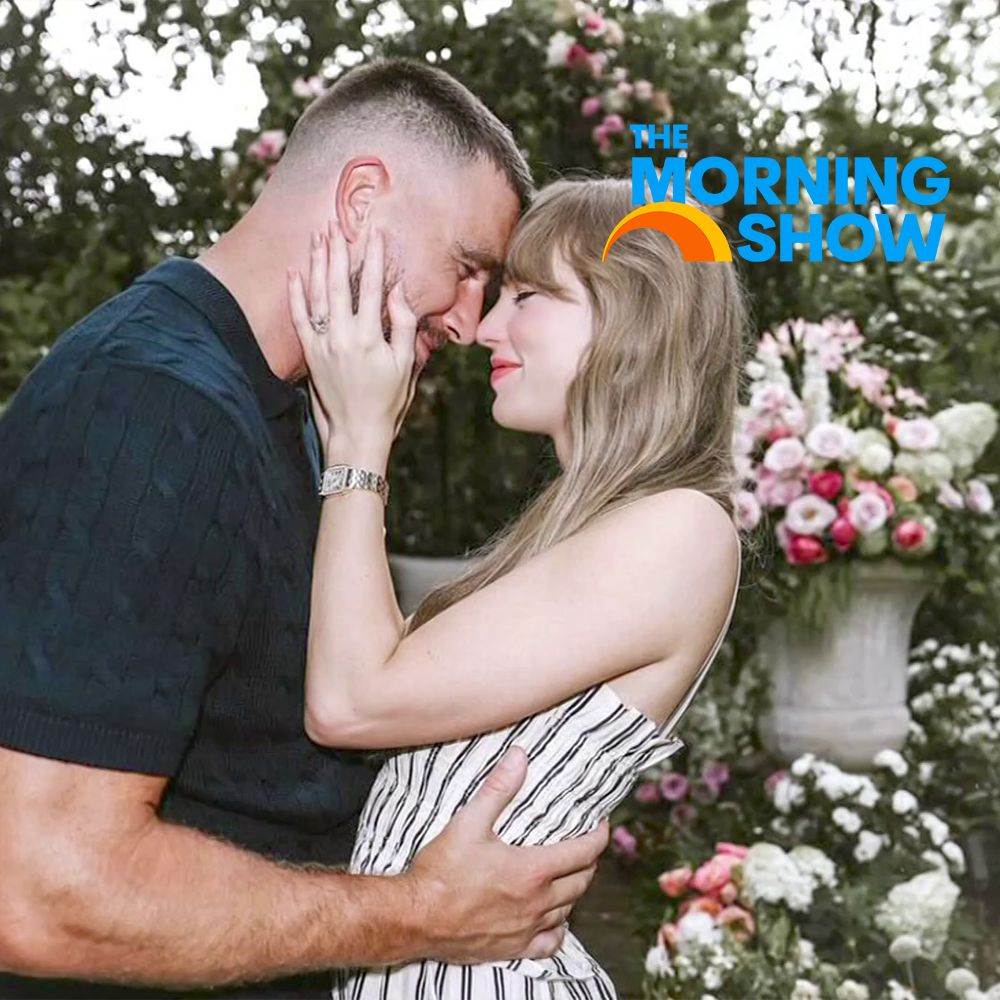 Pop-princess and NFL star announce their engagement