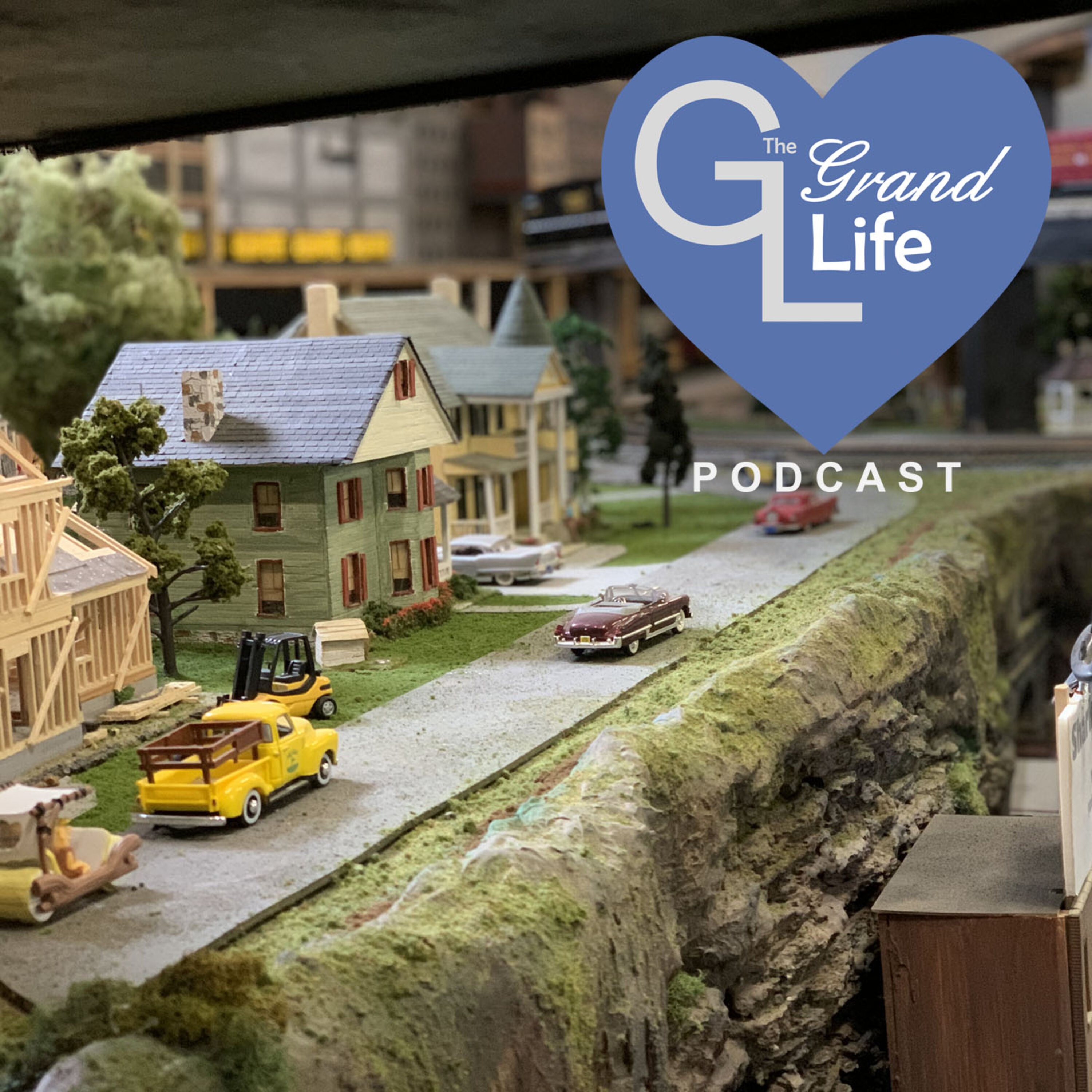 S6E33: Toy Trains Become Real
